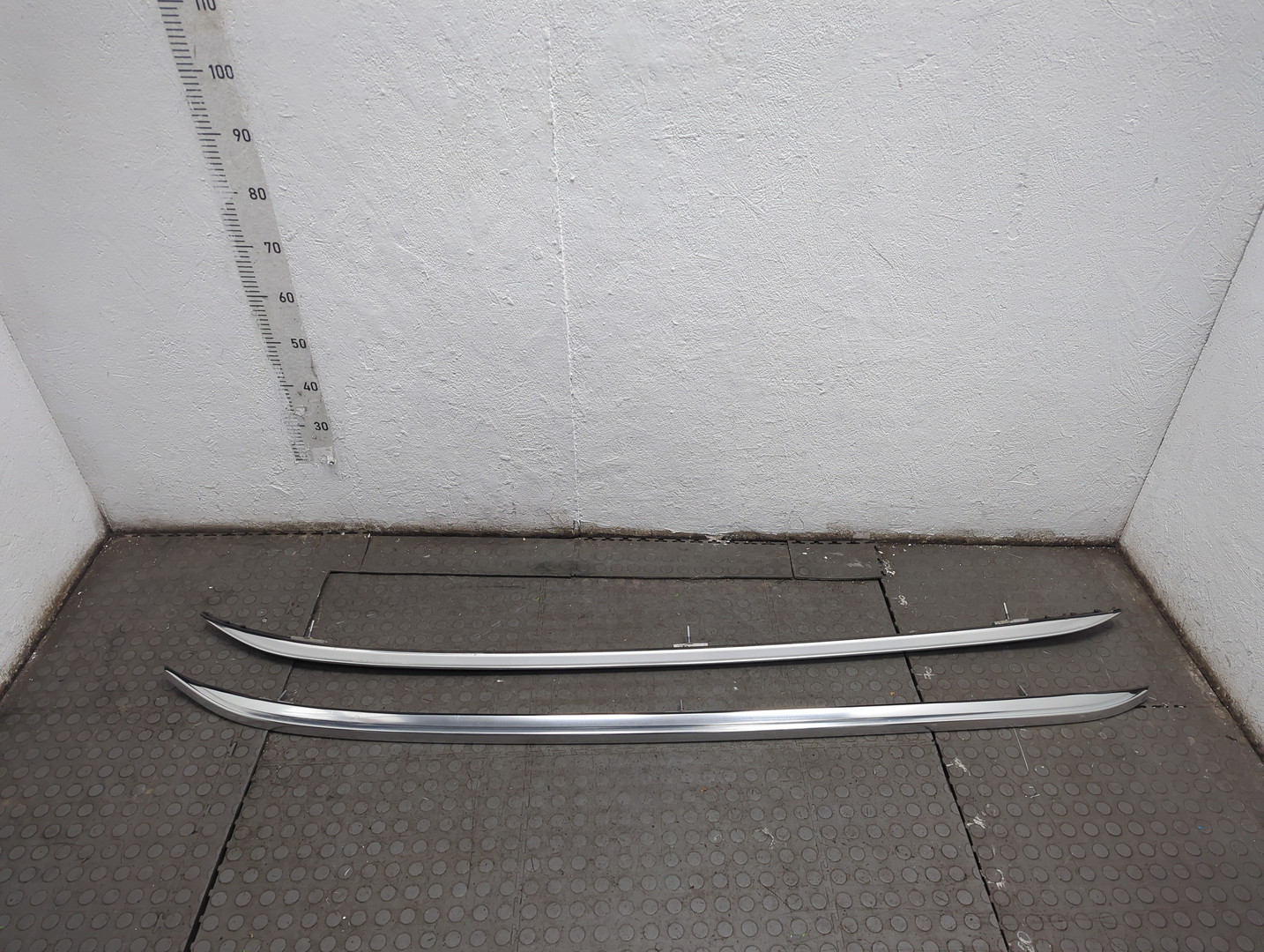 Рейлинги (релинг) к-кт (планки на крышу)