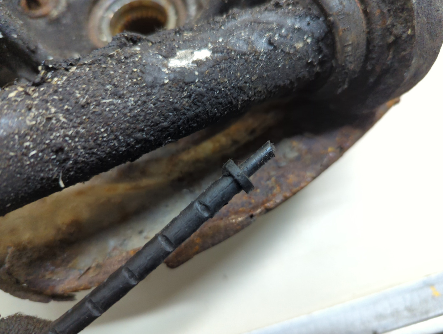 Кулак поворотный задний правый