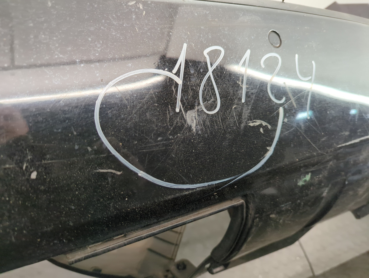 Бампер задний