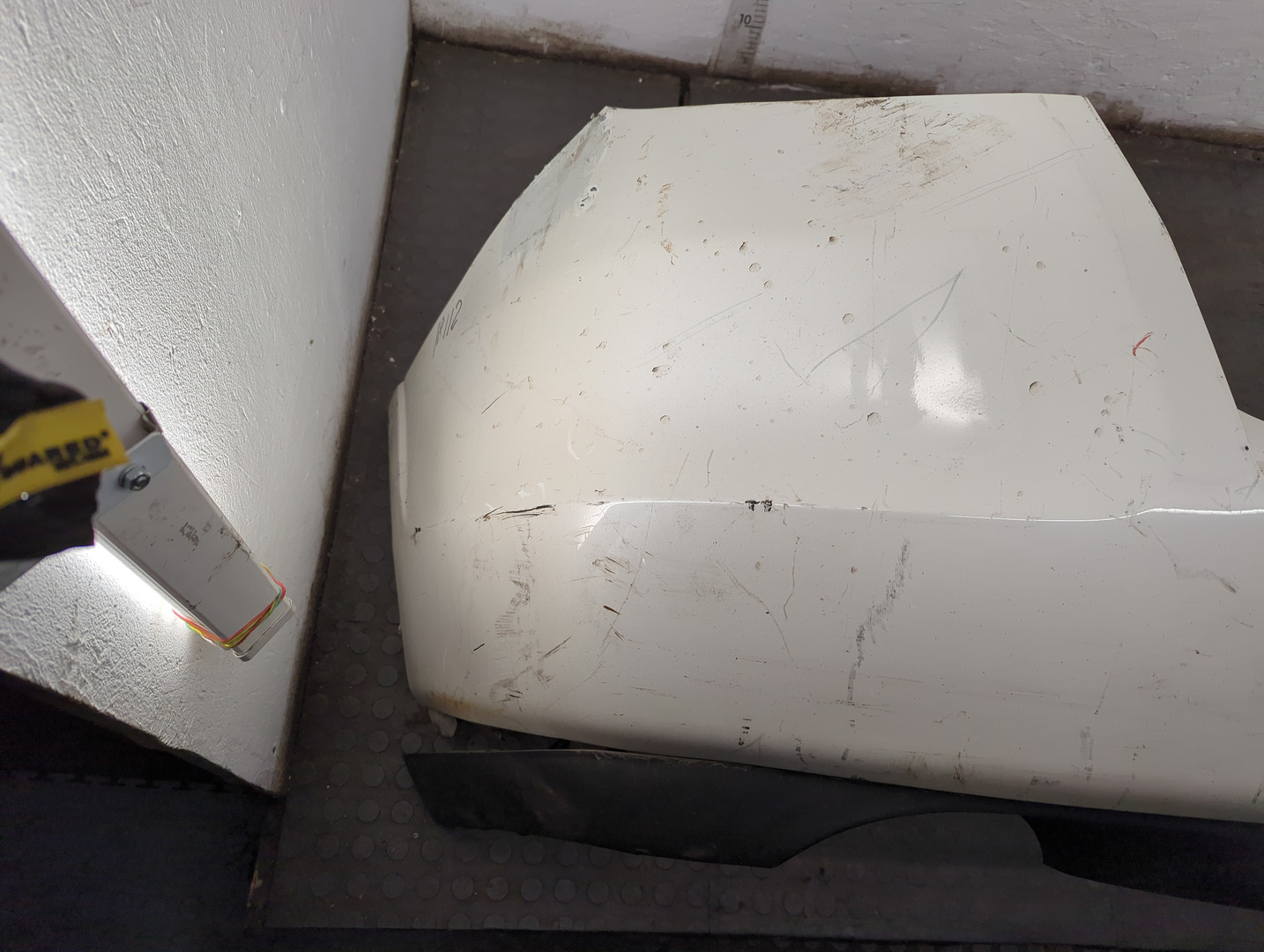 Бампер задний