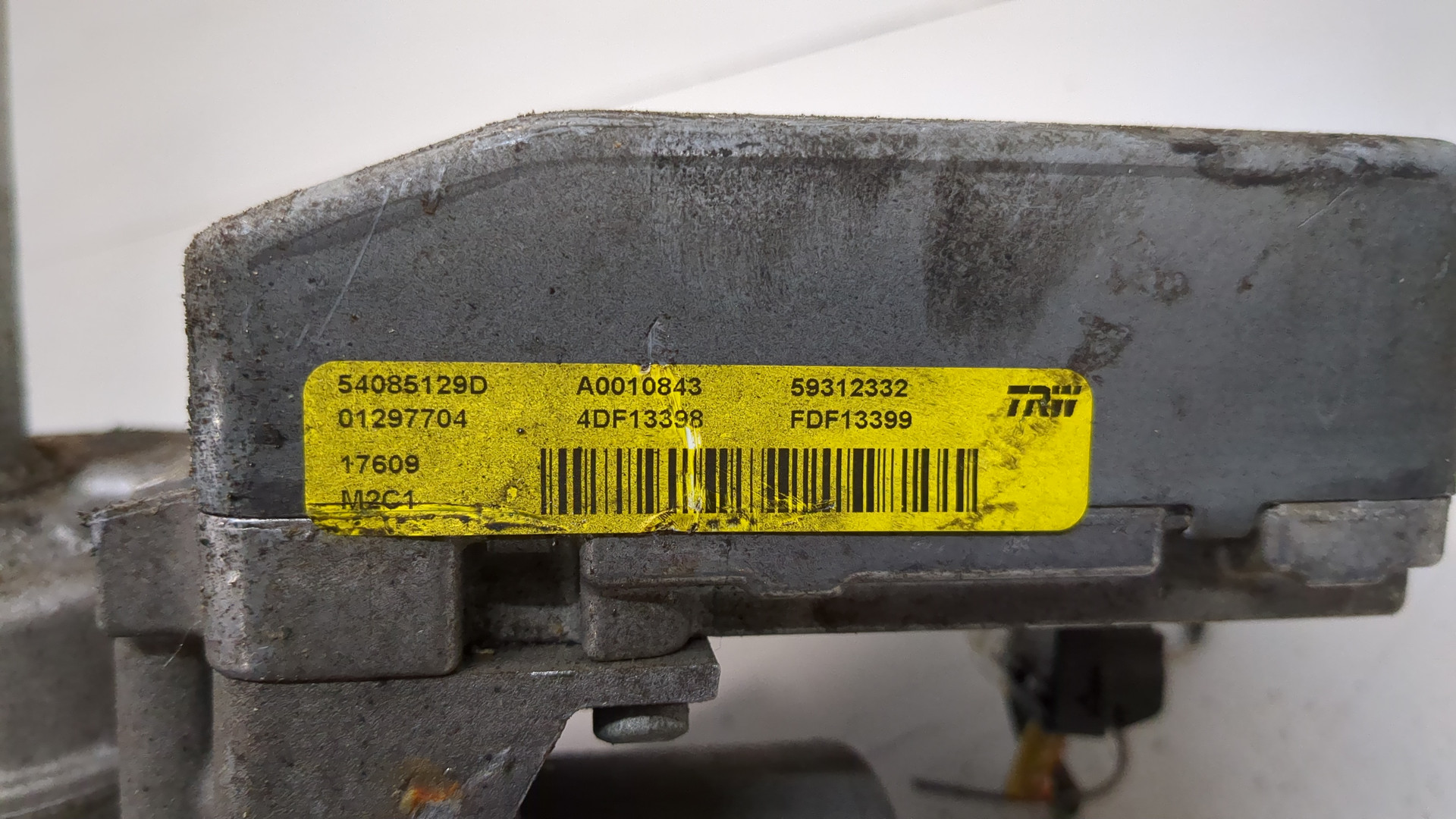 Серводвигатель рулевой рейки