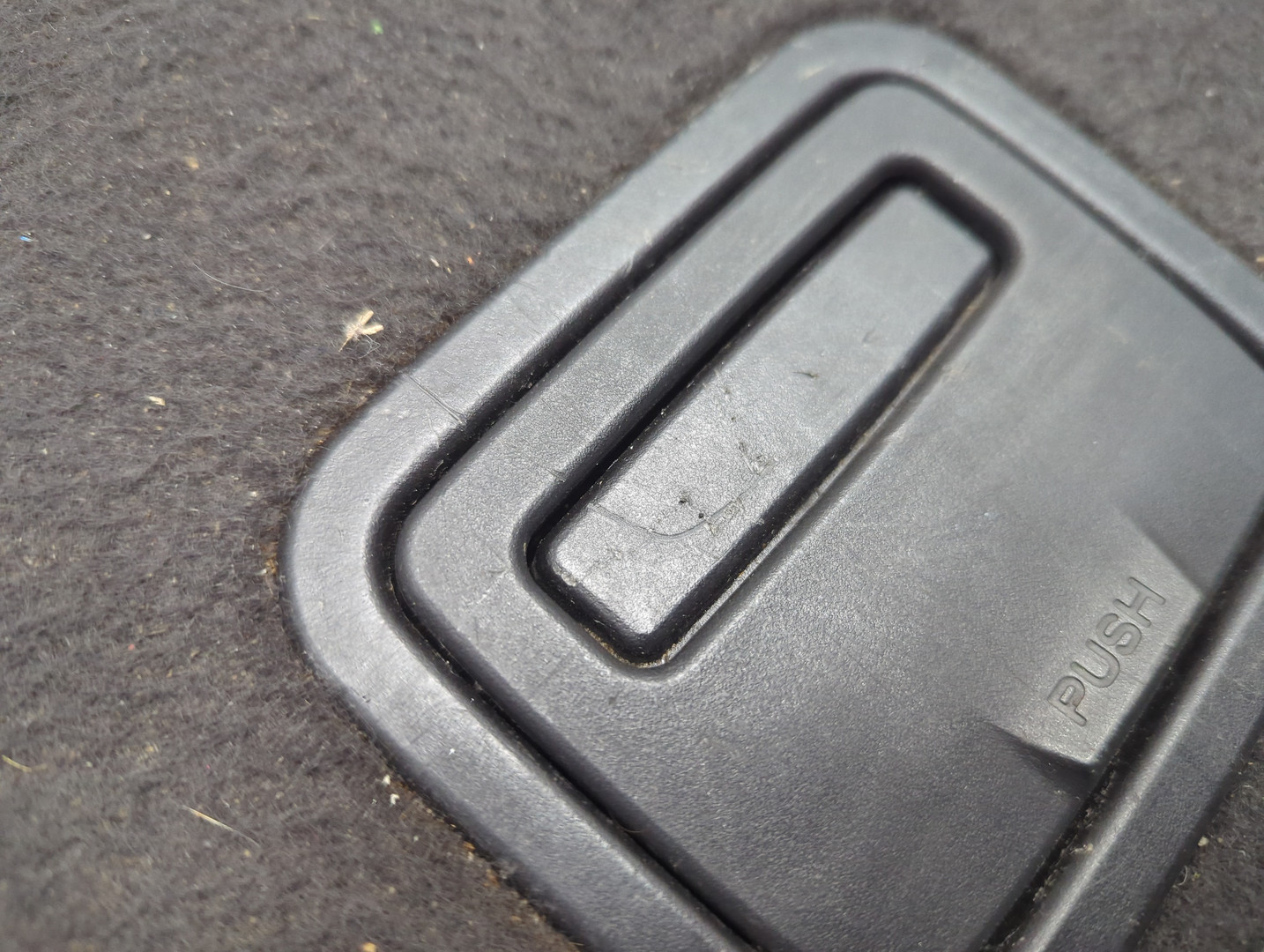 Коврик бардачка