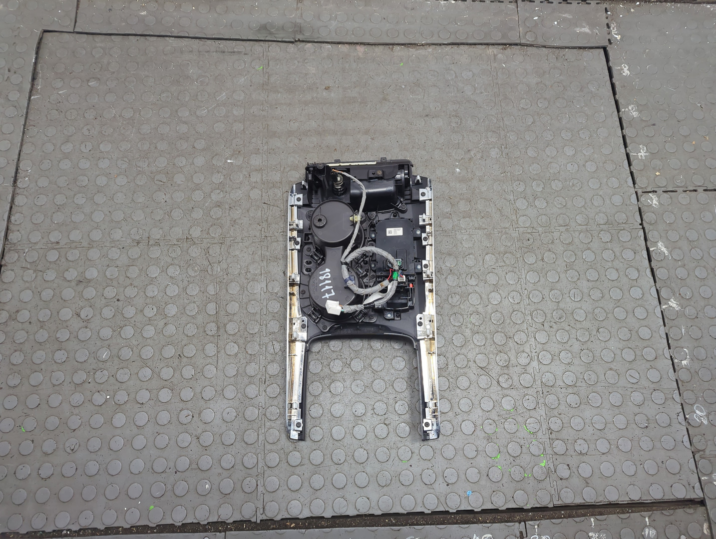 Кулиса МКПП / АКПП