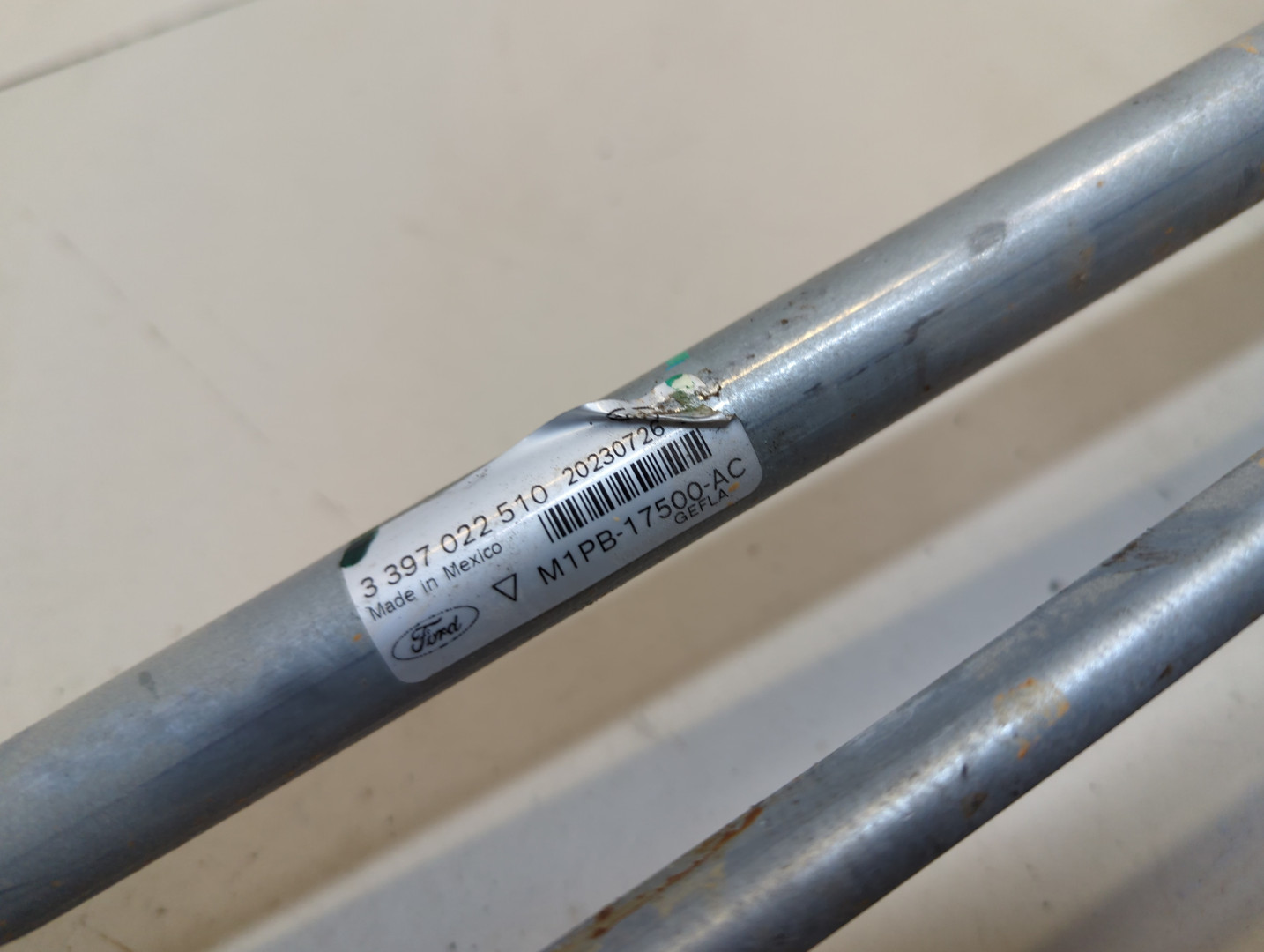 Трапеция стеклоочистителей