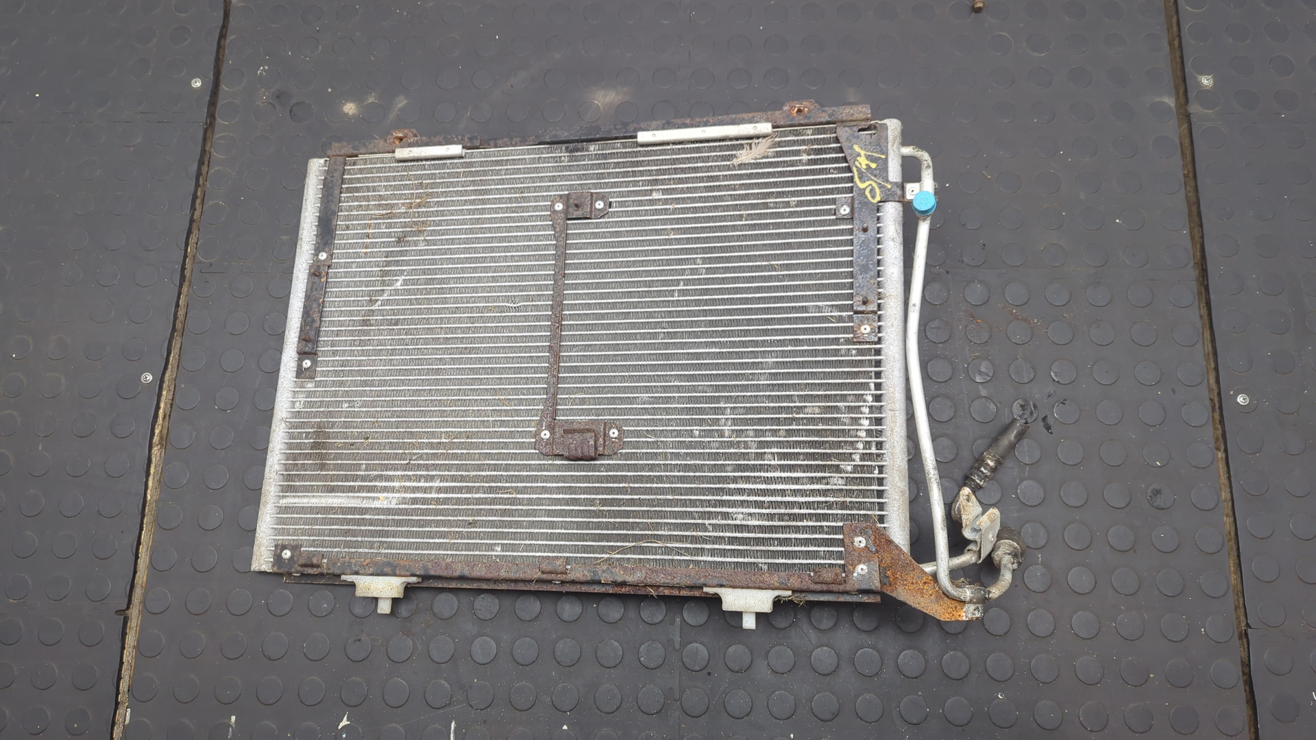 Радиатор кондиционера / конденсер