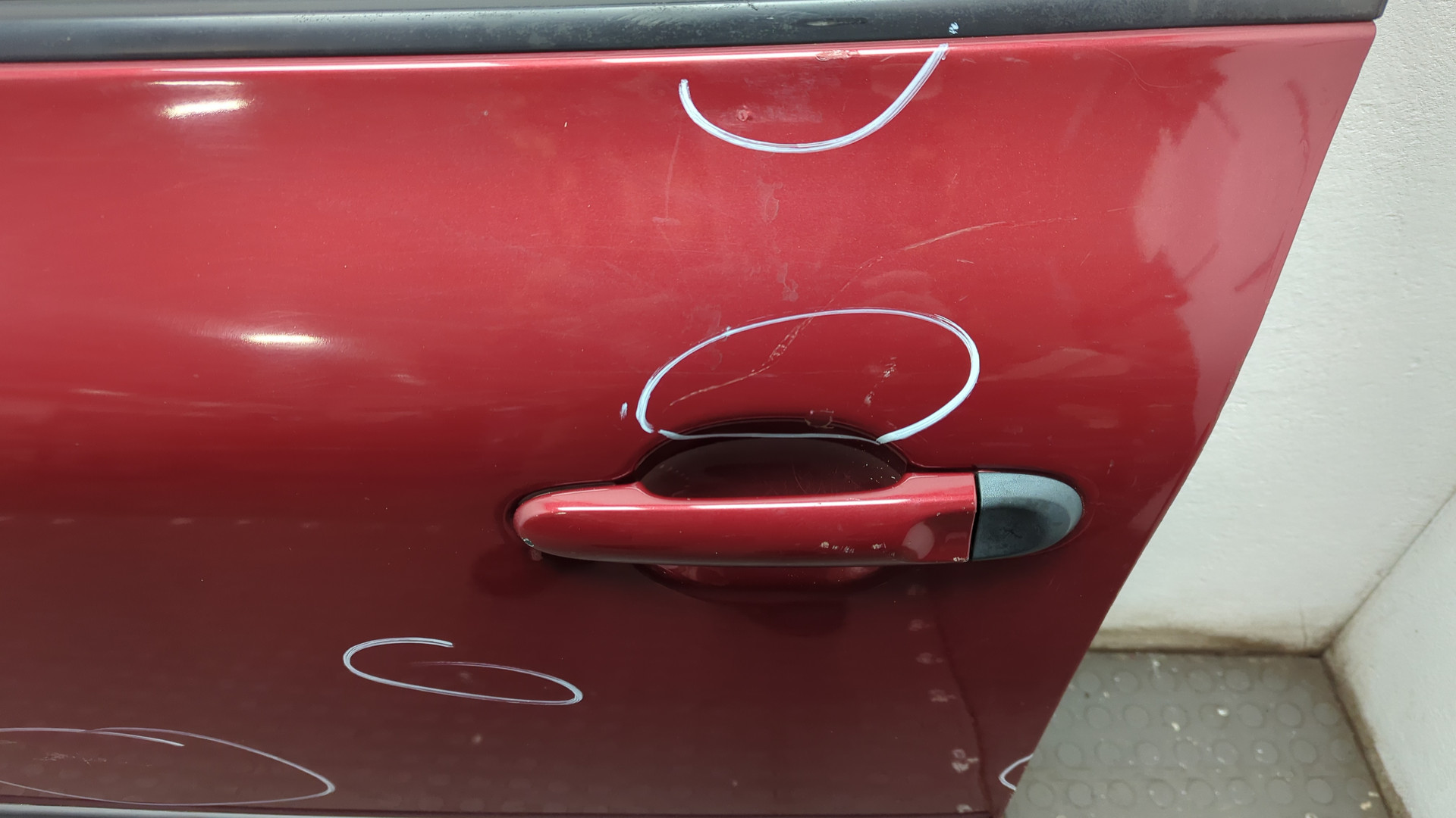 Дверь передняя левая