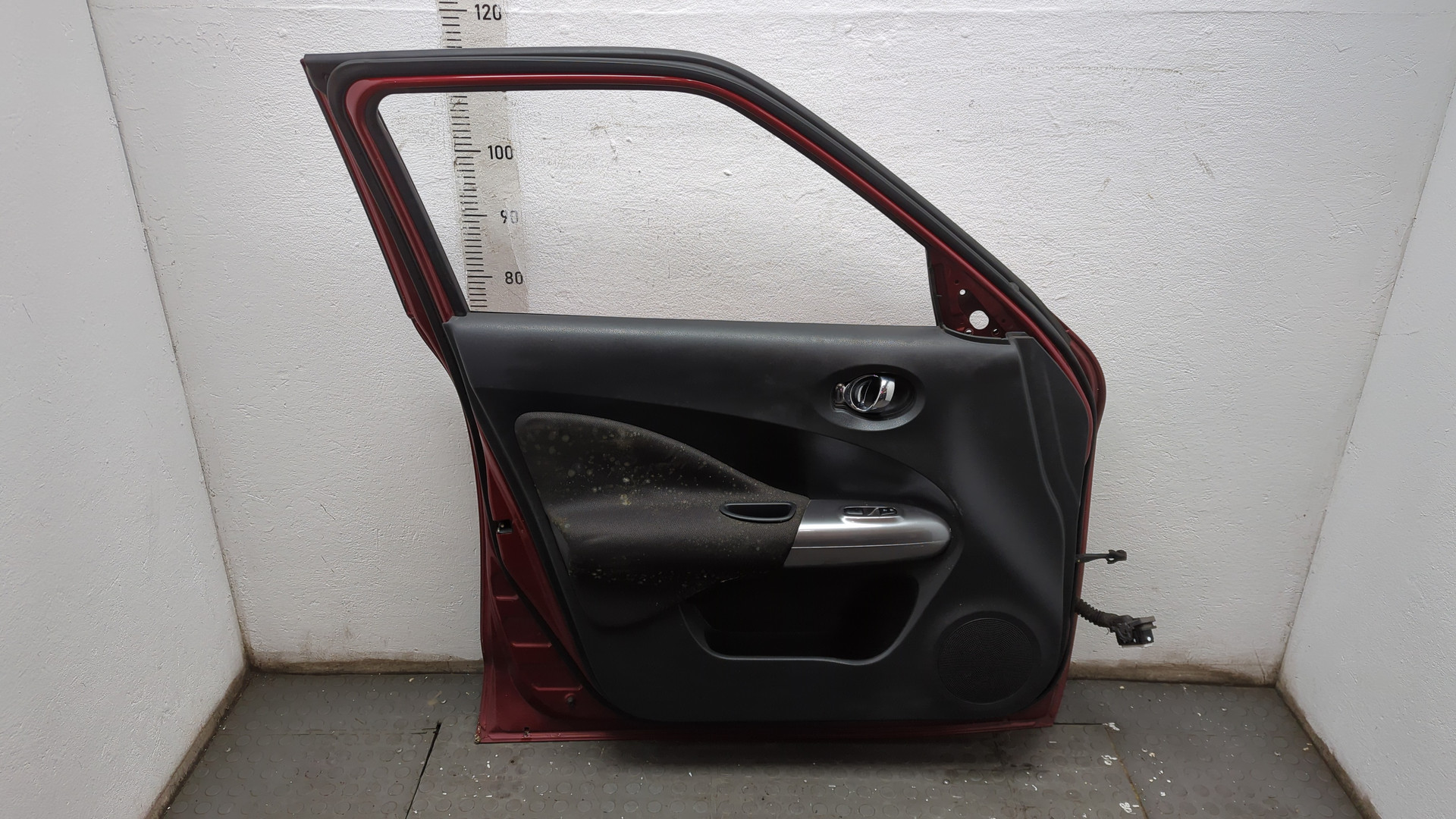 Дверь передняя левая