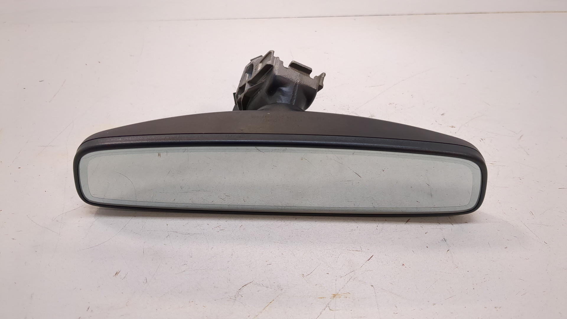 Зеркало заднего вида