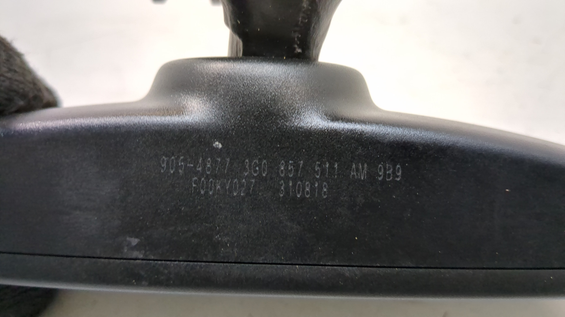 Зеркало заднего вида