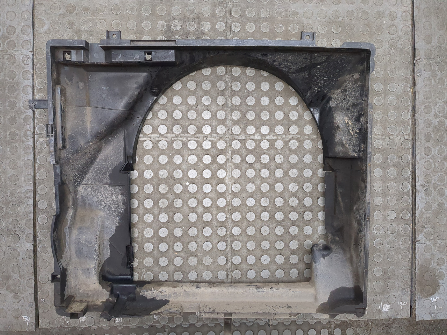 Диффузор вентилятора