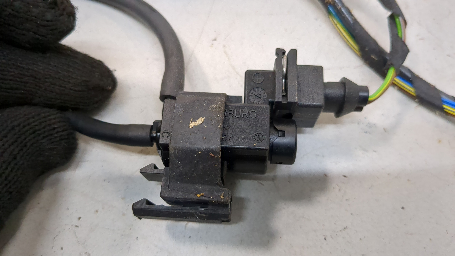 Клапан электромагнитный