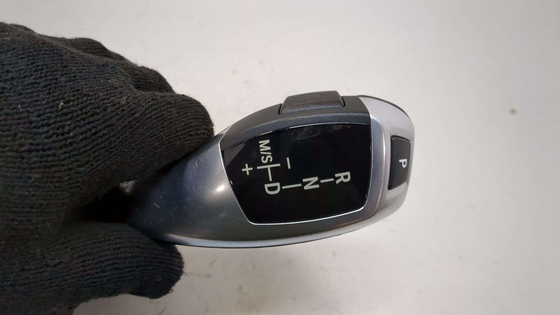 Кулиса МКПП / АКПП