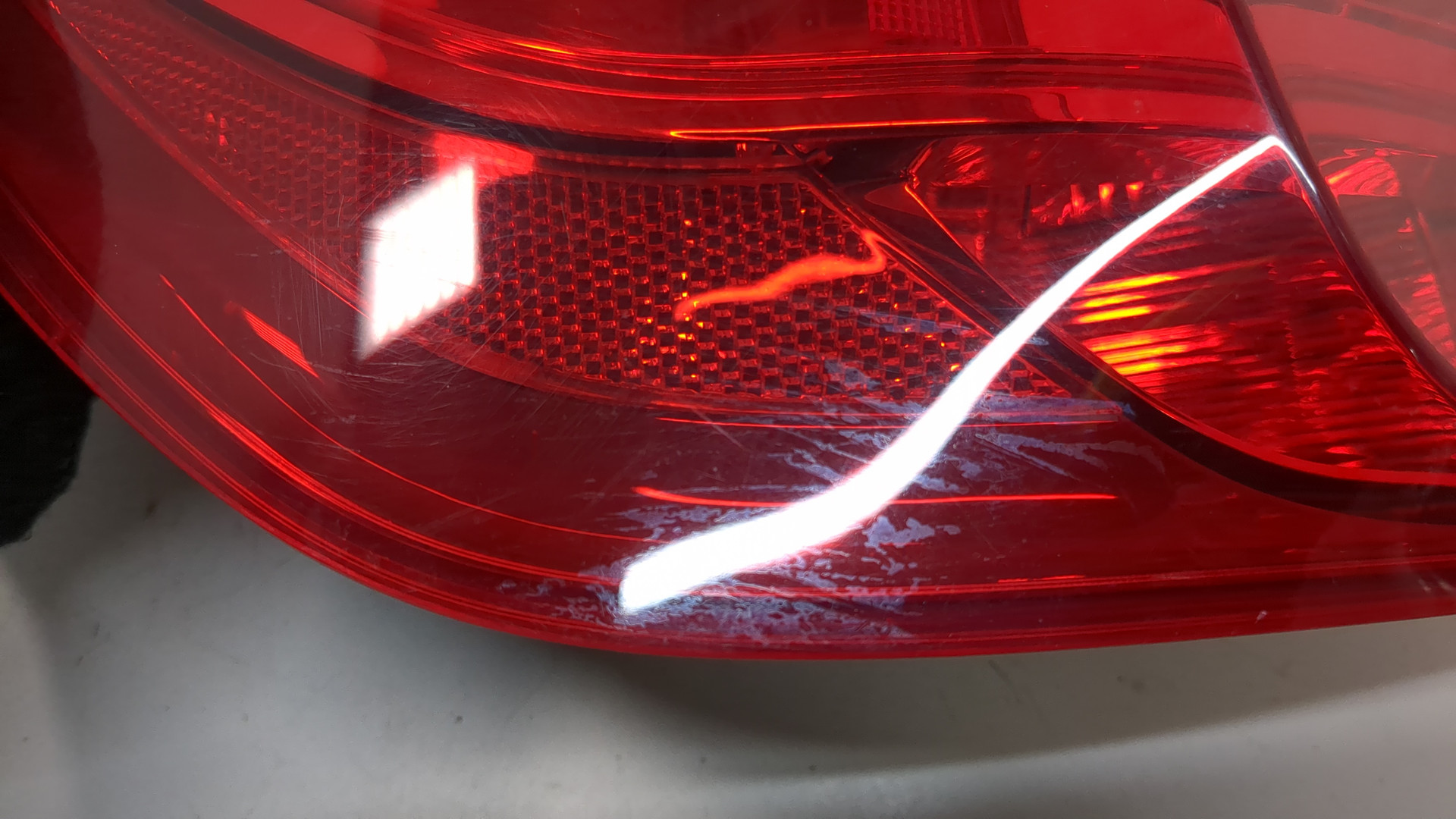 Фонарь задний левый