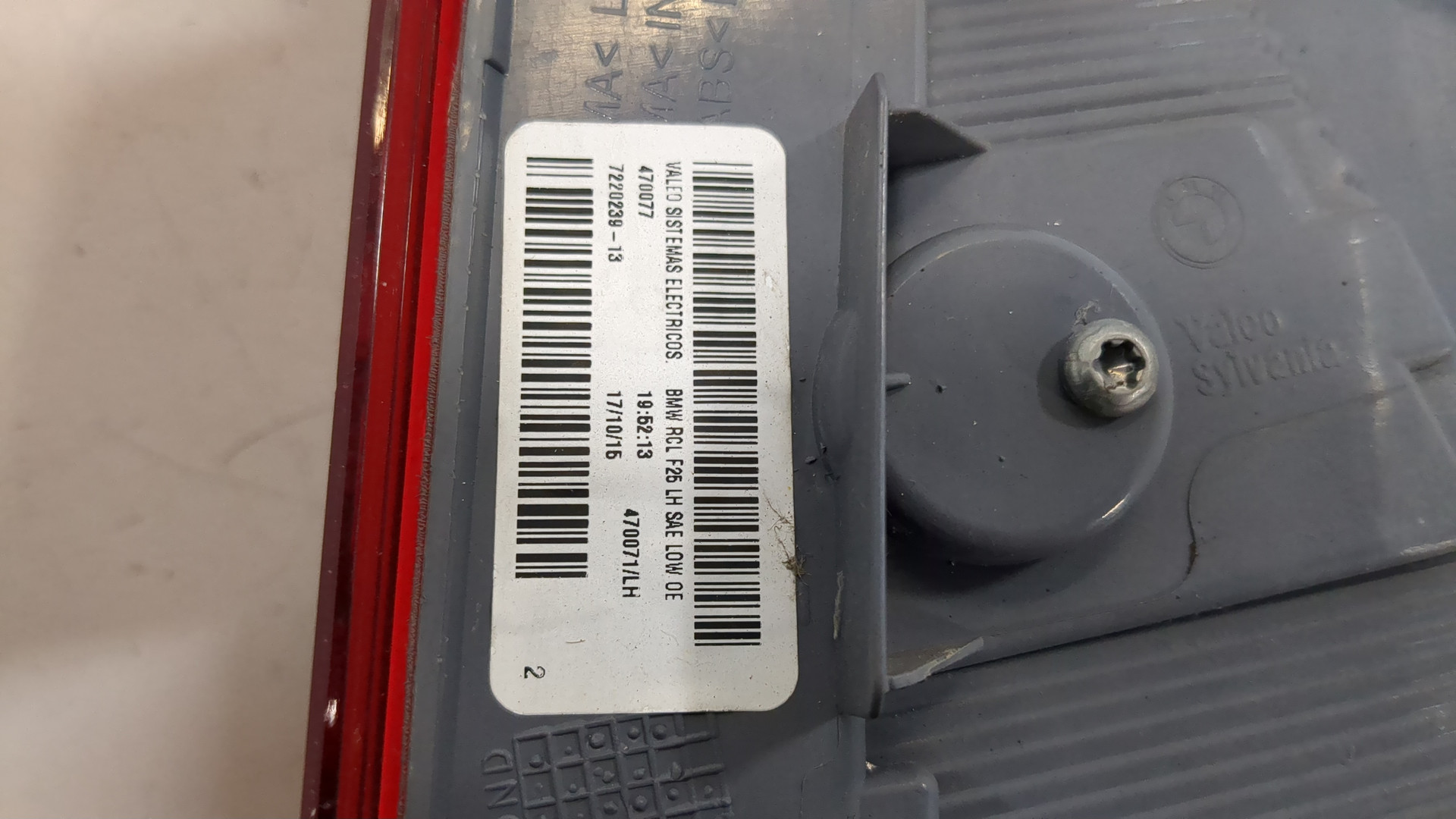 Фонарь задний левый