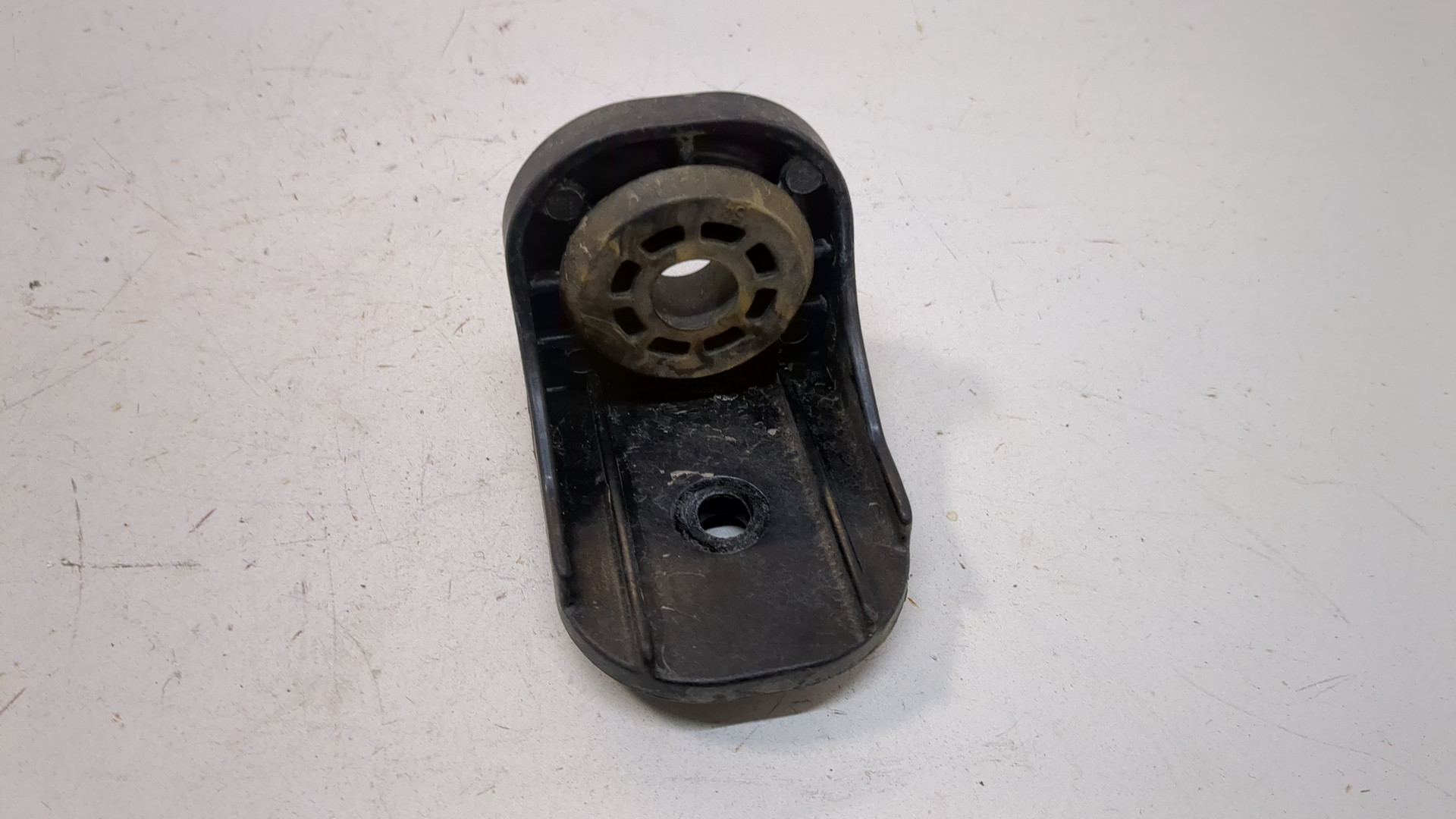 Кронштейн радиатора