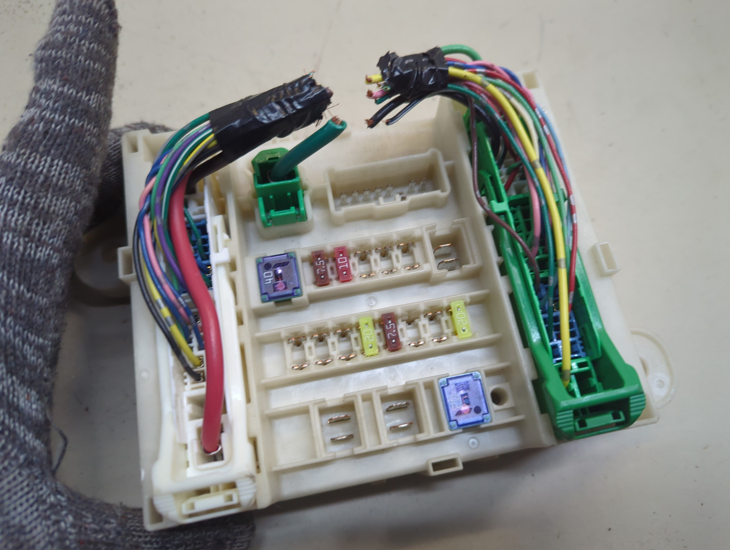 Блок предохранителей