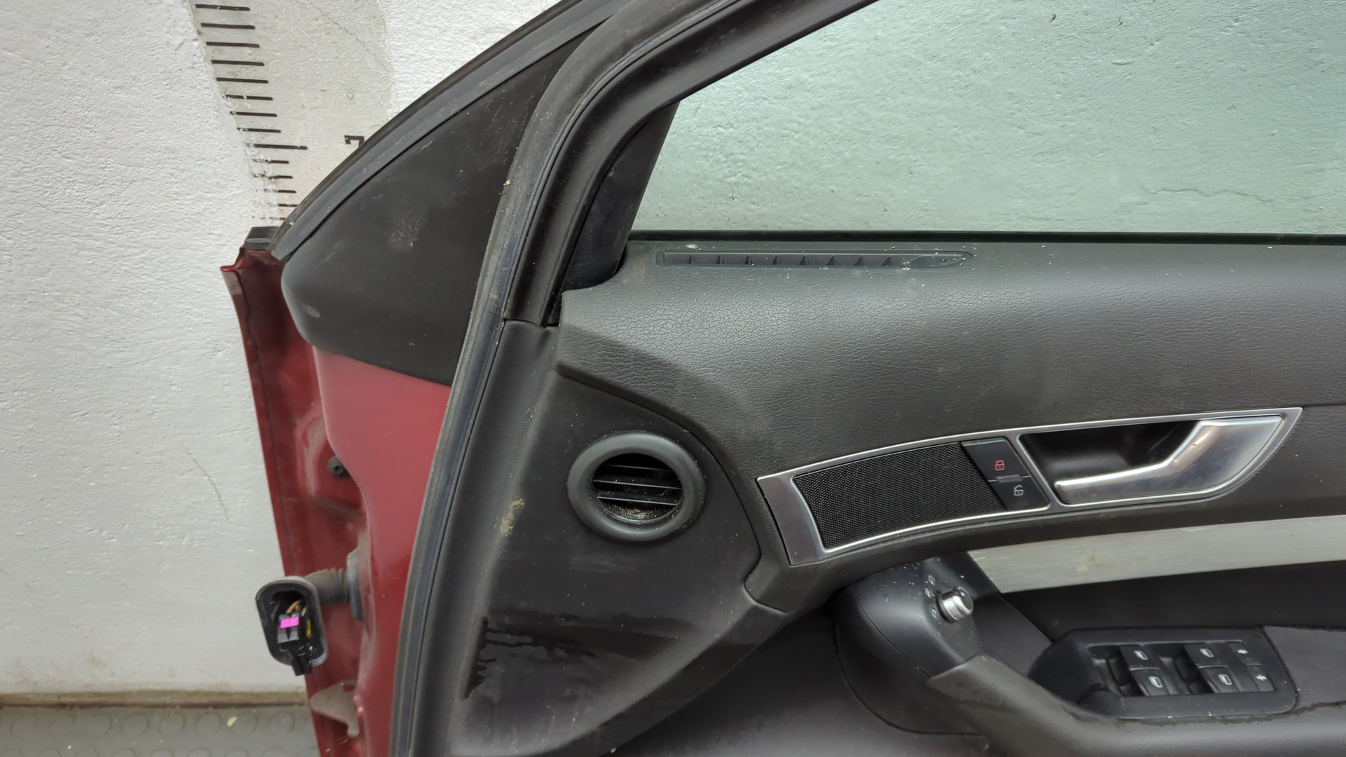 Дверь передняя правая