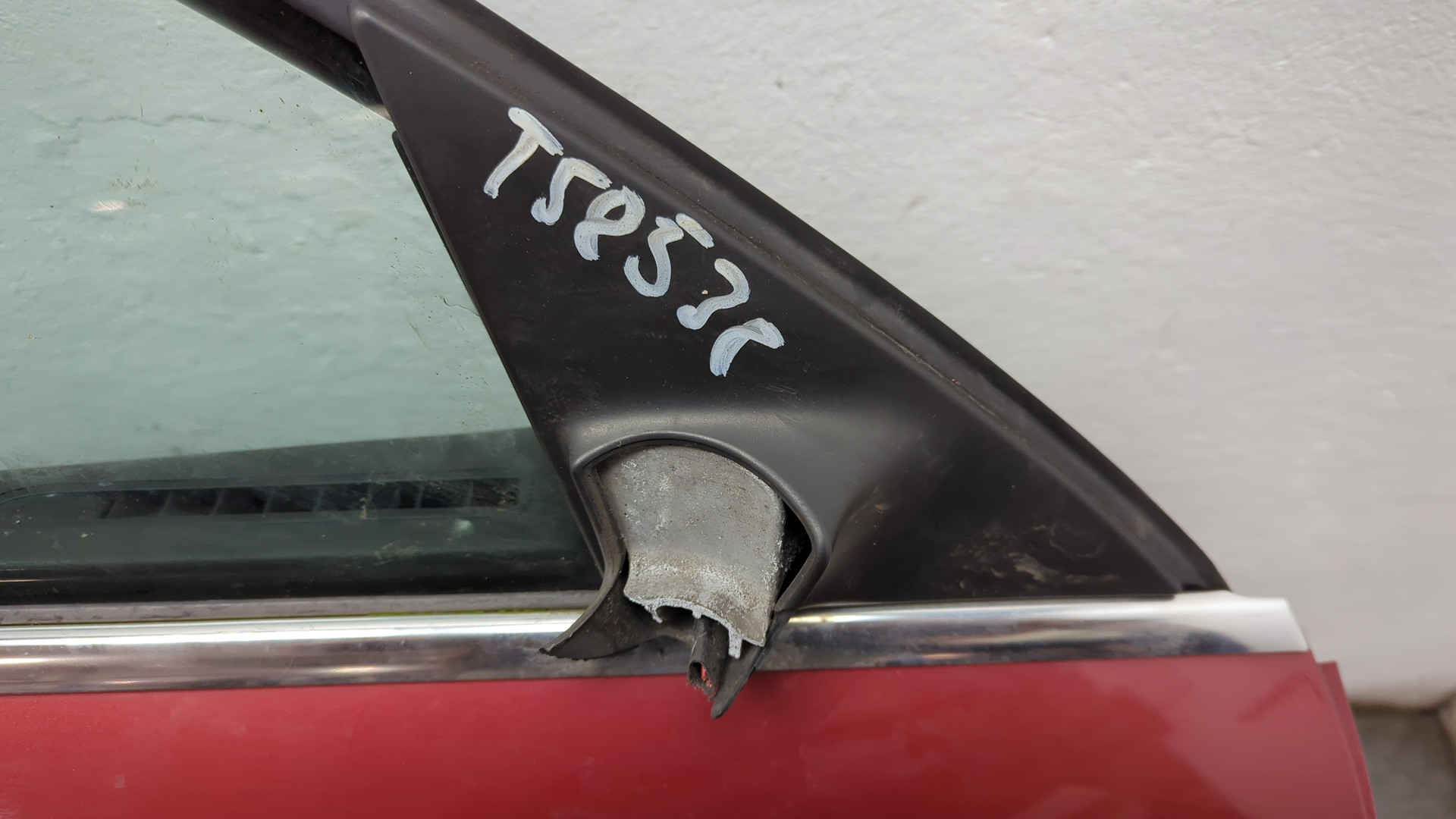 Дверь передняя правая