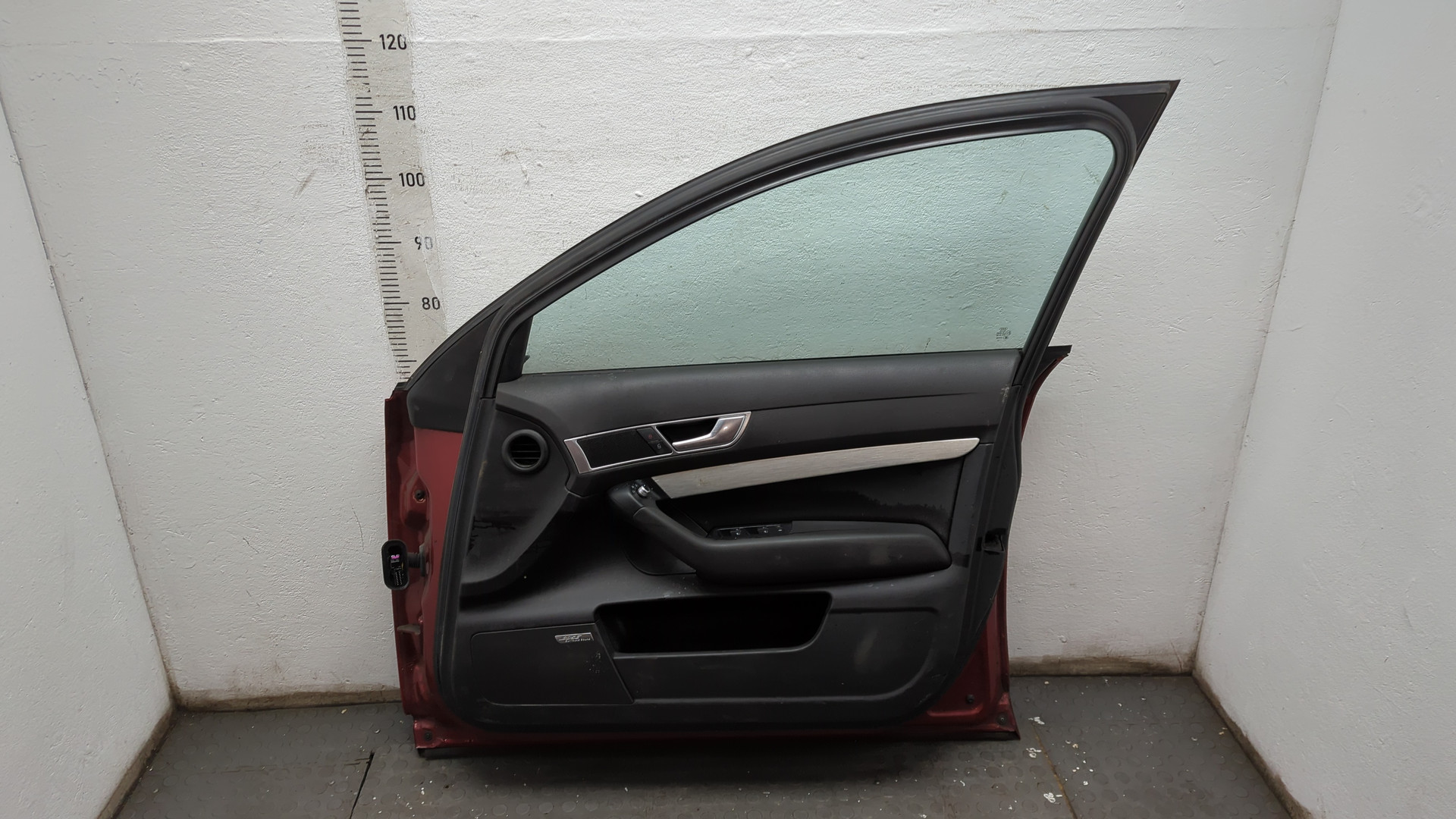 Дверь передняя правая