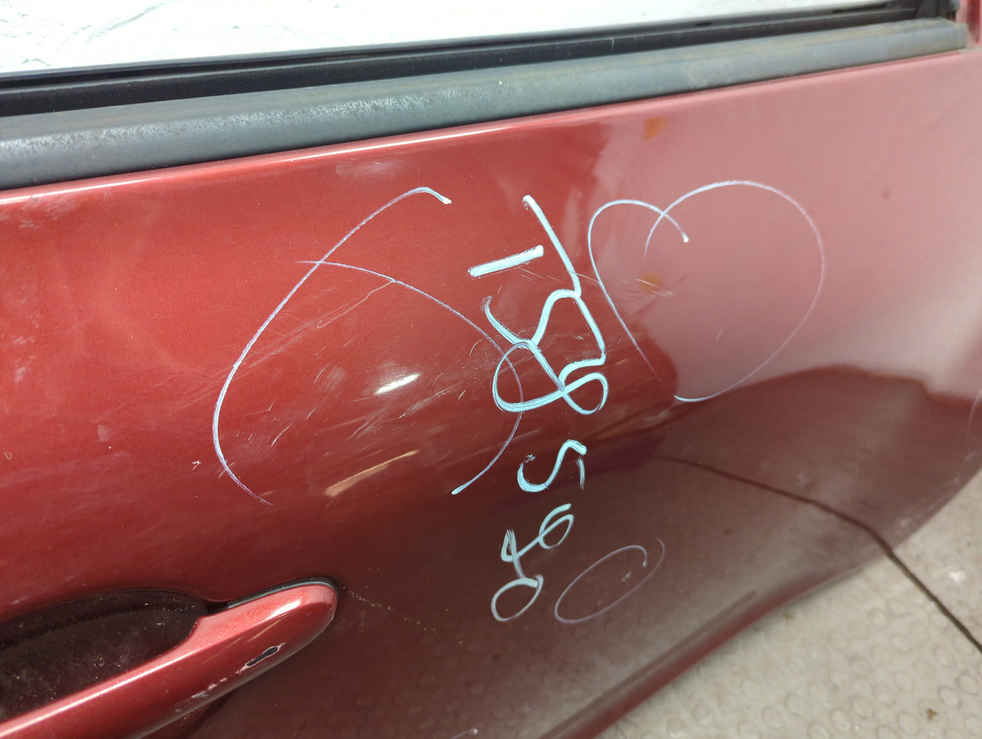 Дверь передняя правая