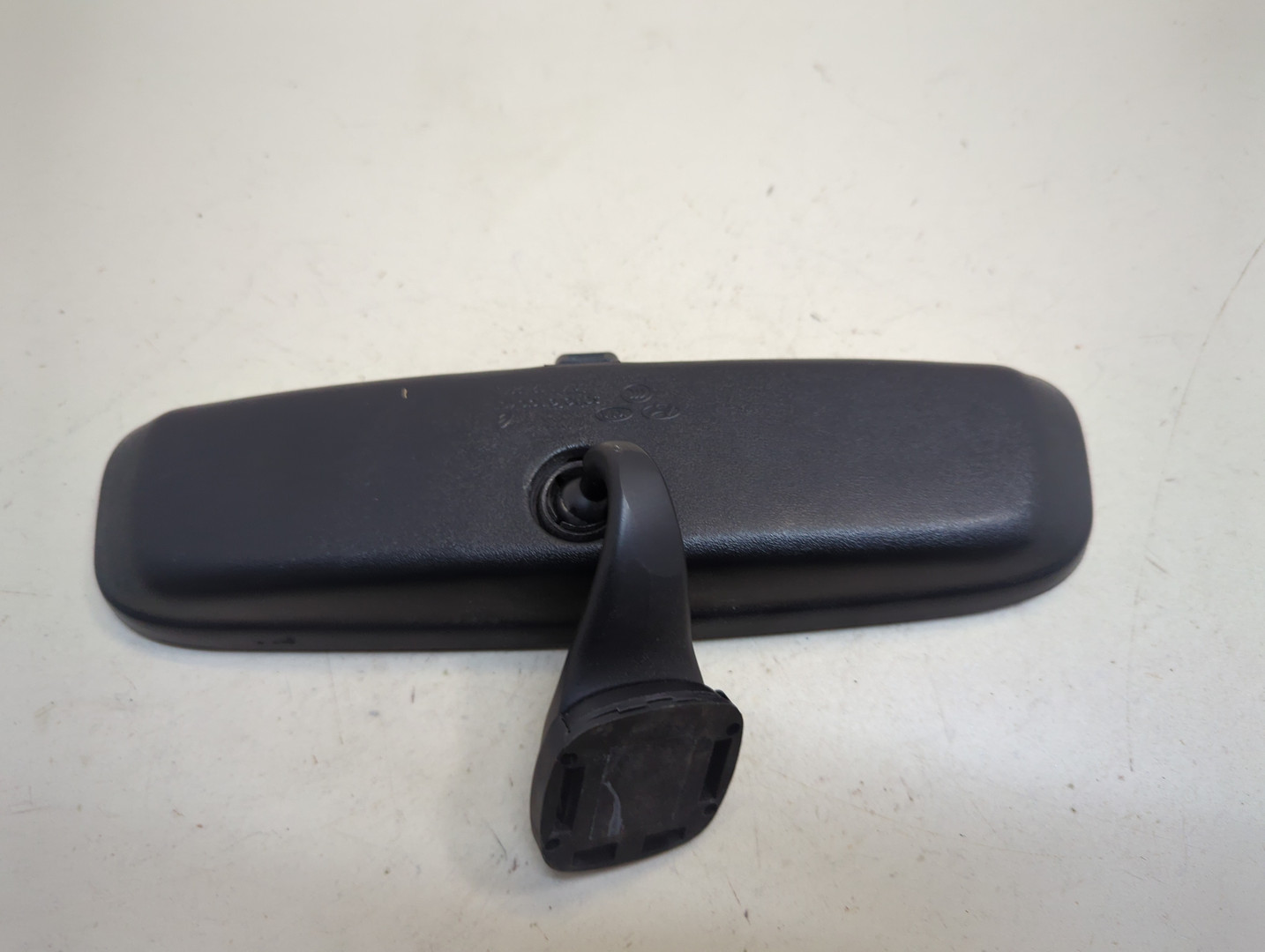 Зеркало заднего вида