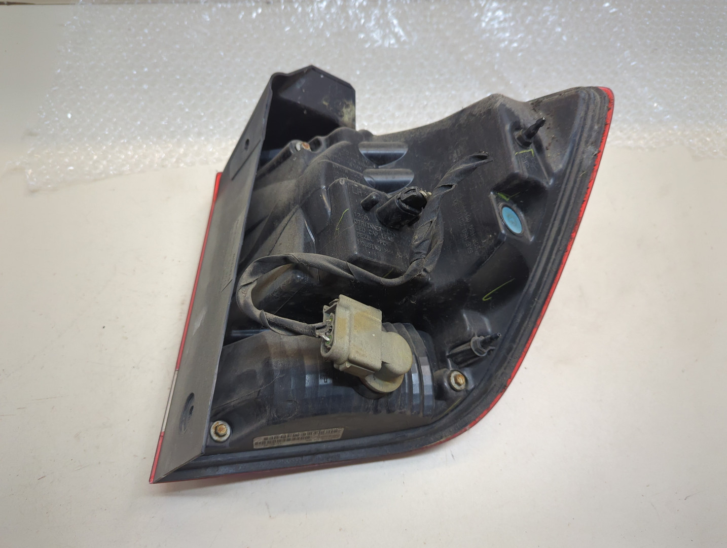 Фонарь задний левый