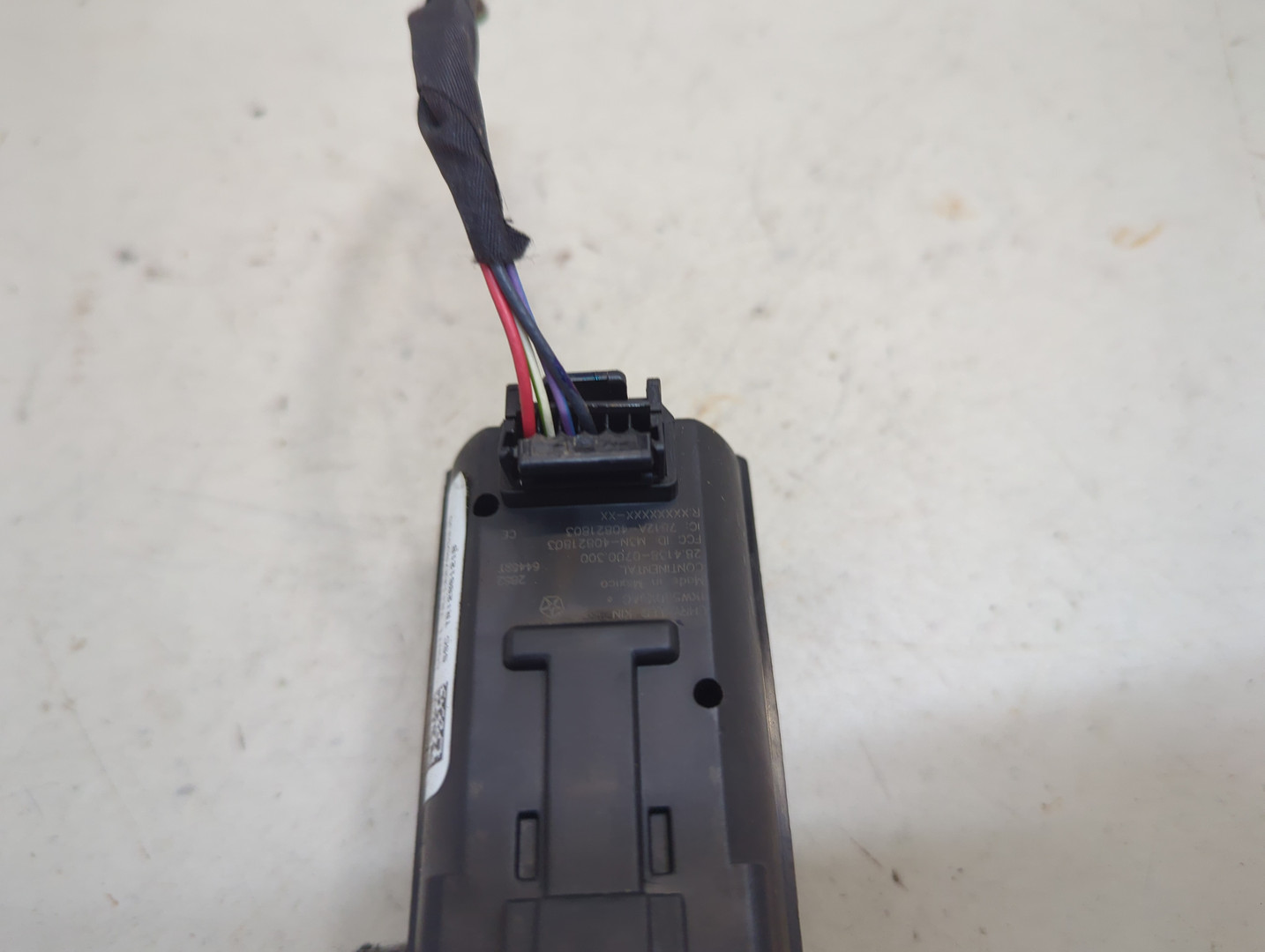 Кнопка запуска двигателя