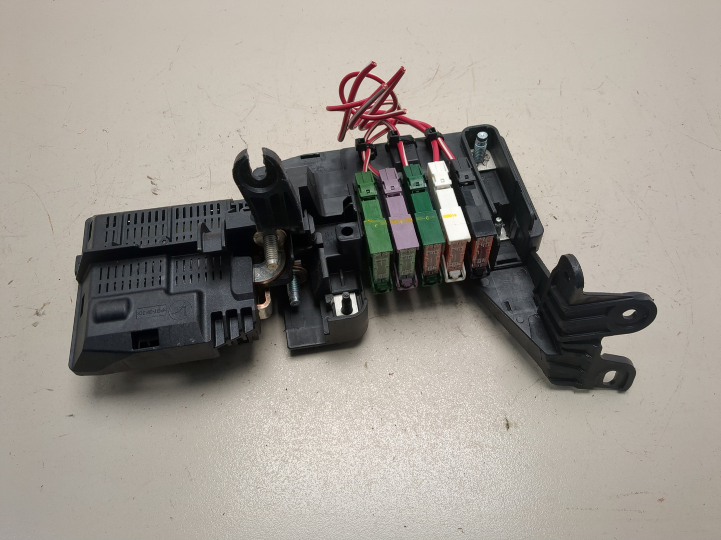 Блок предохранителей