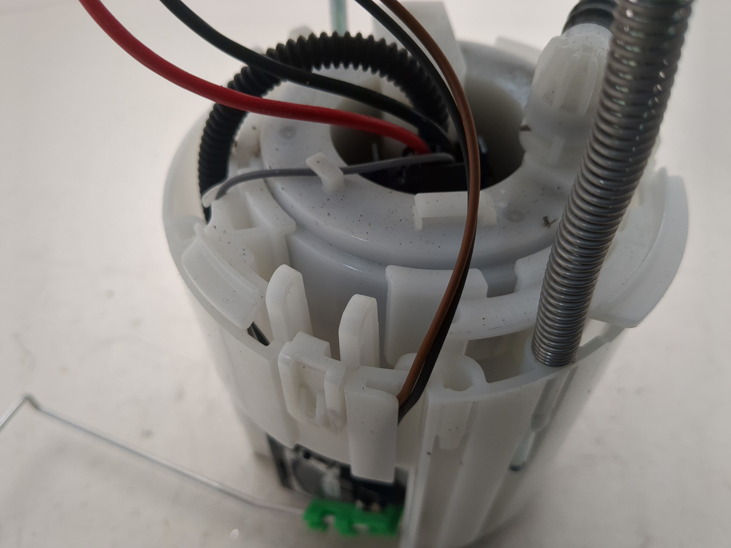 Насос топливный электрический