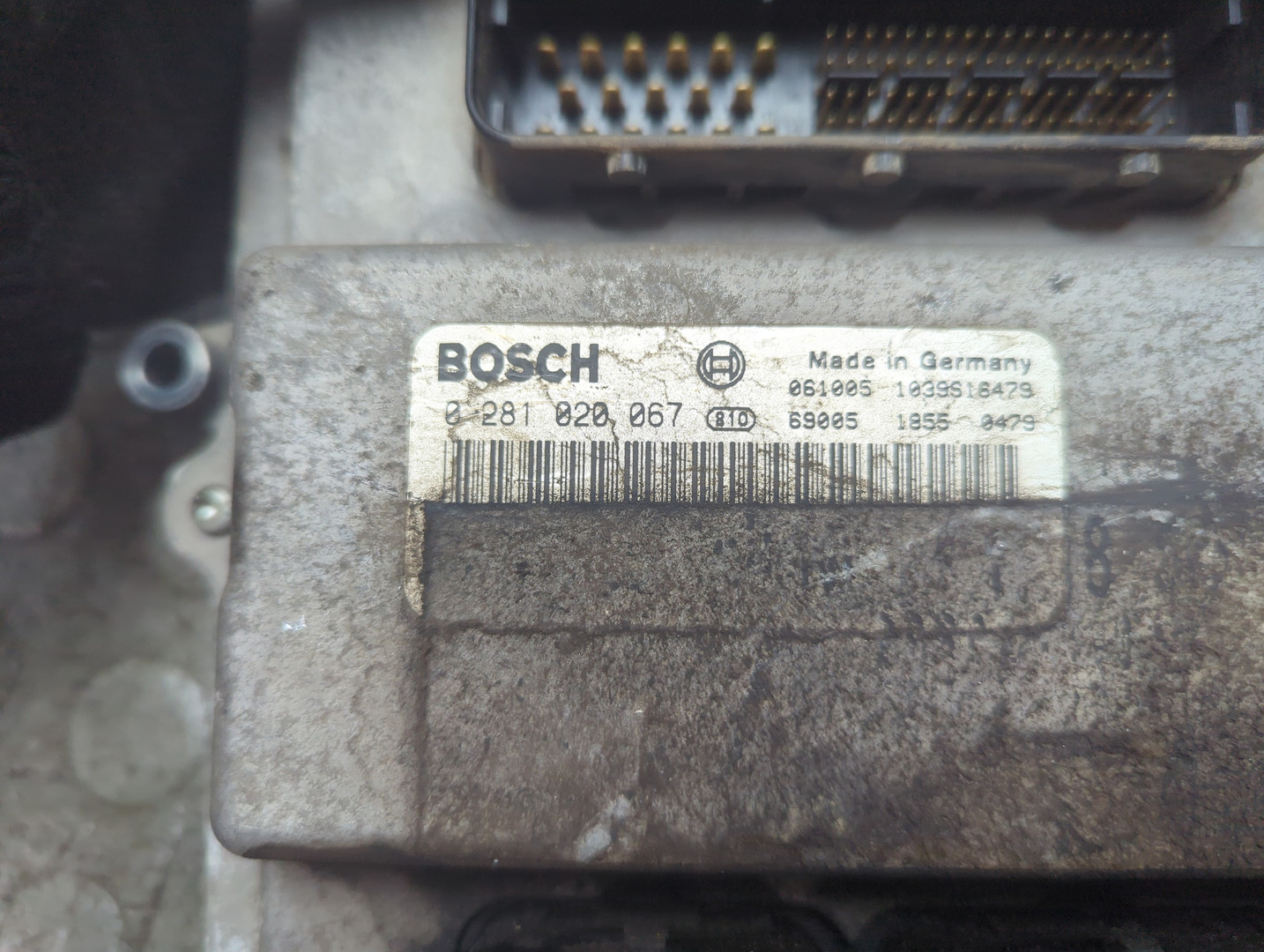 Блок управления двигателем