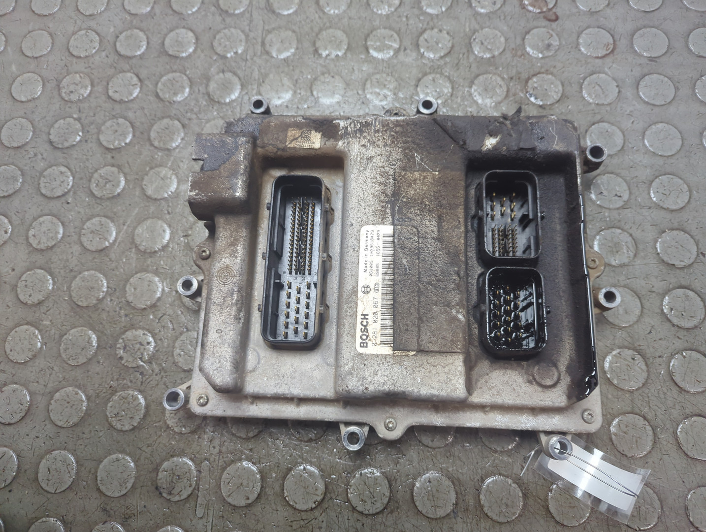 Блок управления двигателем