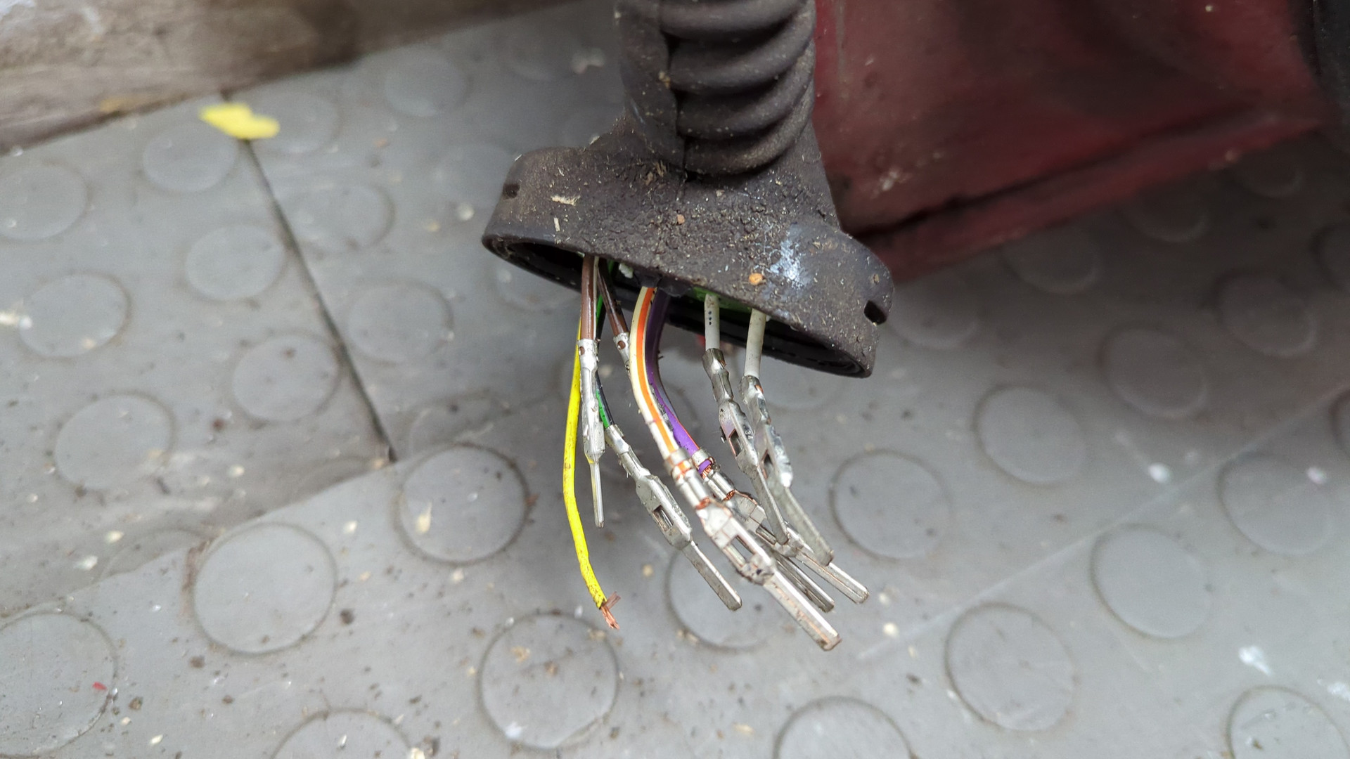 Дверь задняя правая