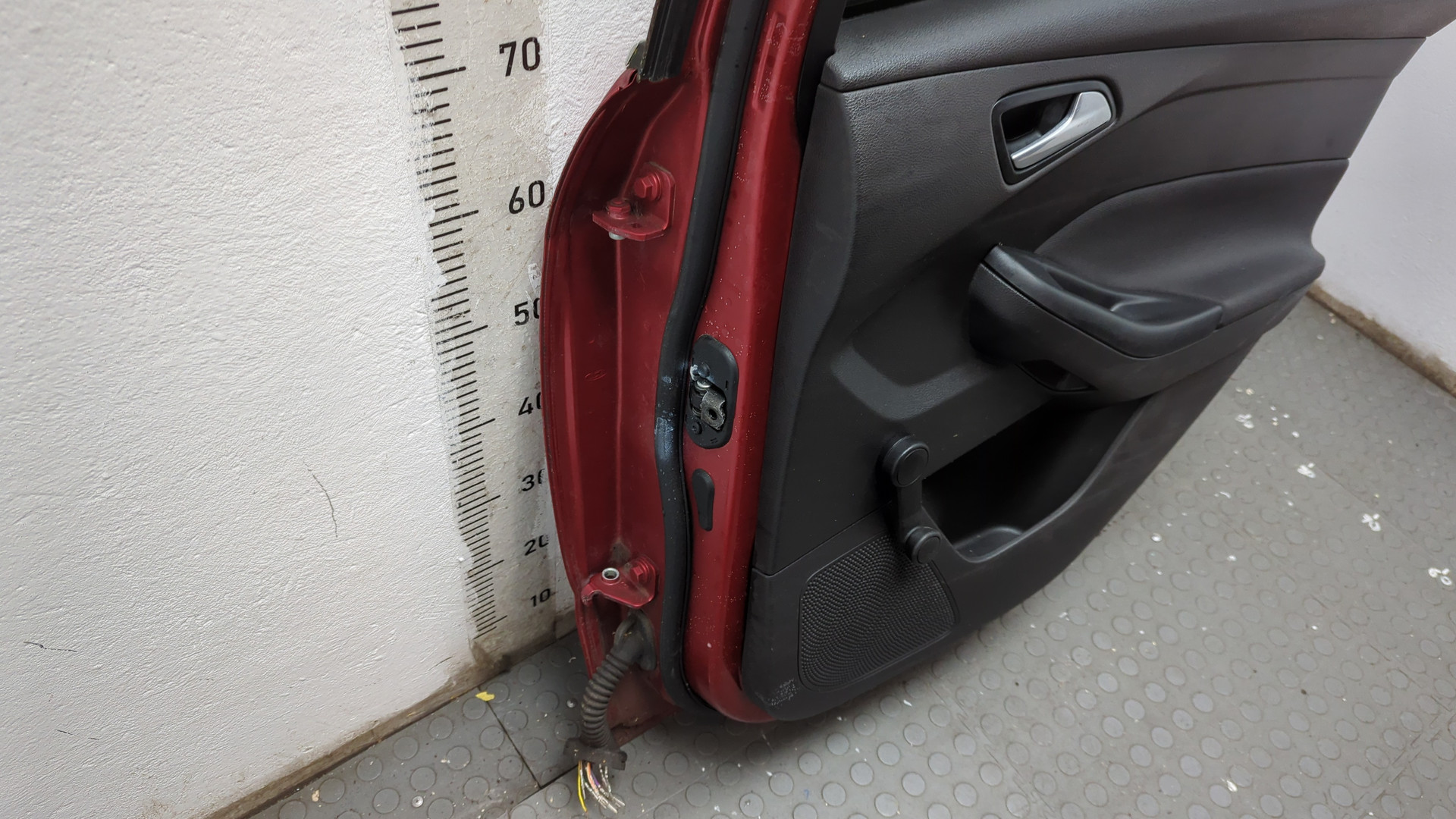 Дверь задняя правая