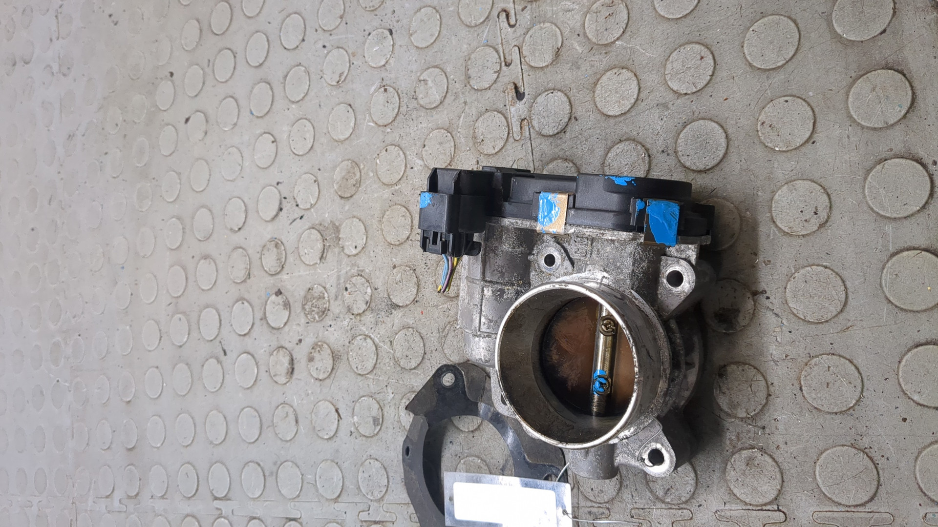 Заслонка дроссельная электрическая