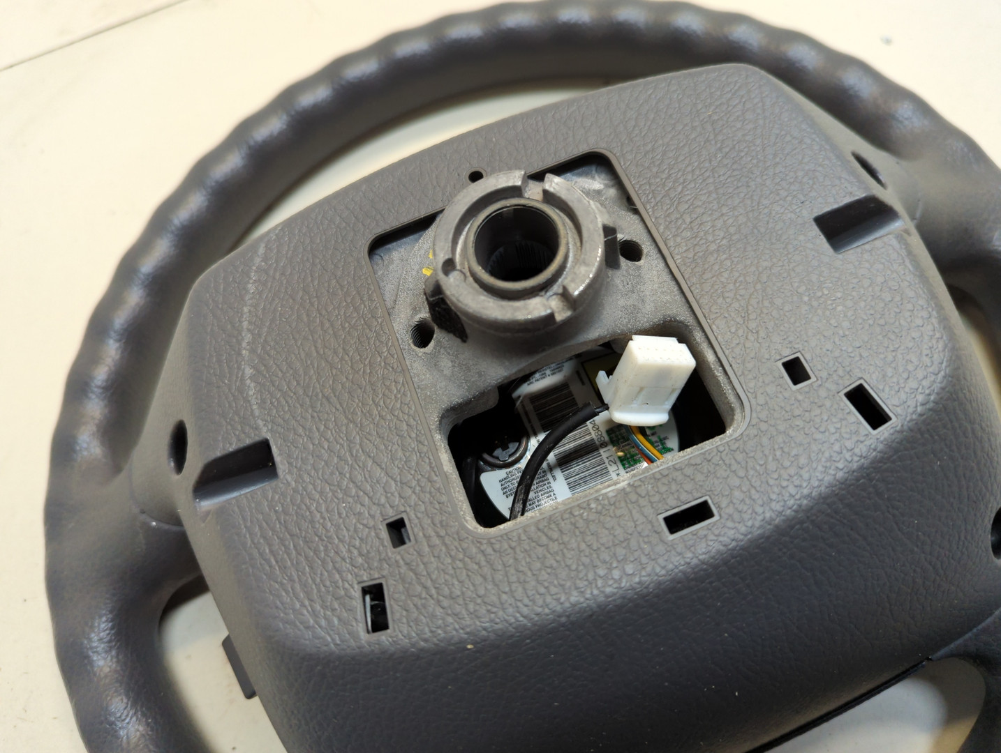 Рулевое колесо (руль)