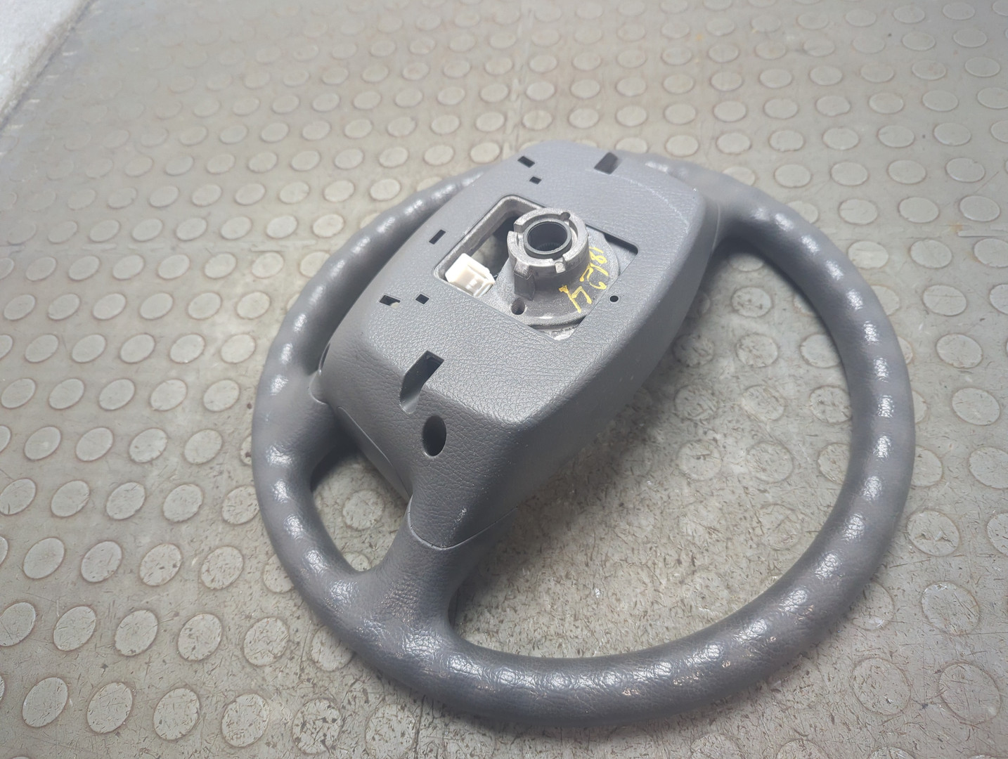 Рулевое колесо (руль)