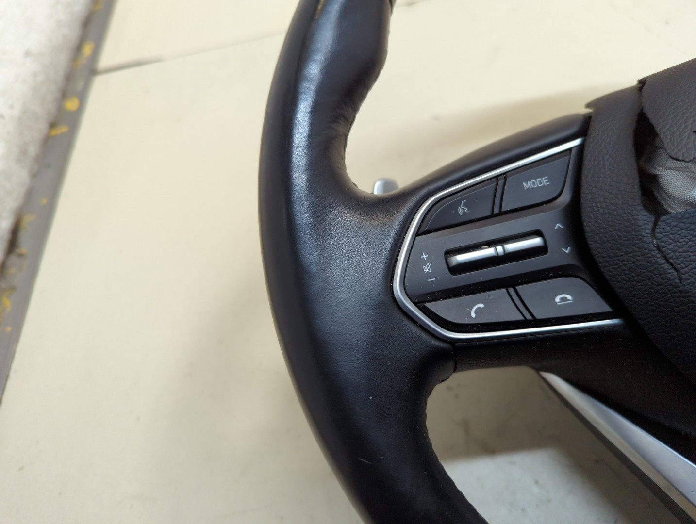 Рулевое колесо (руль)