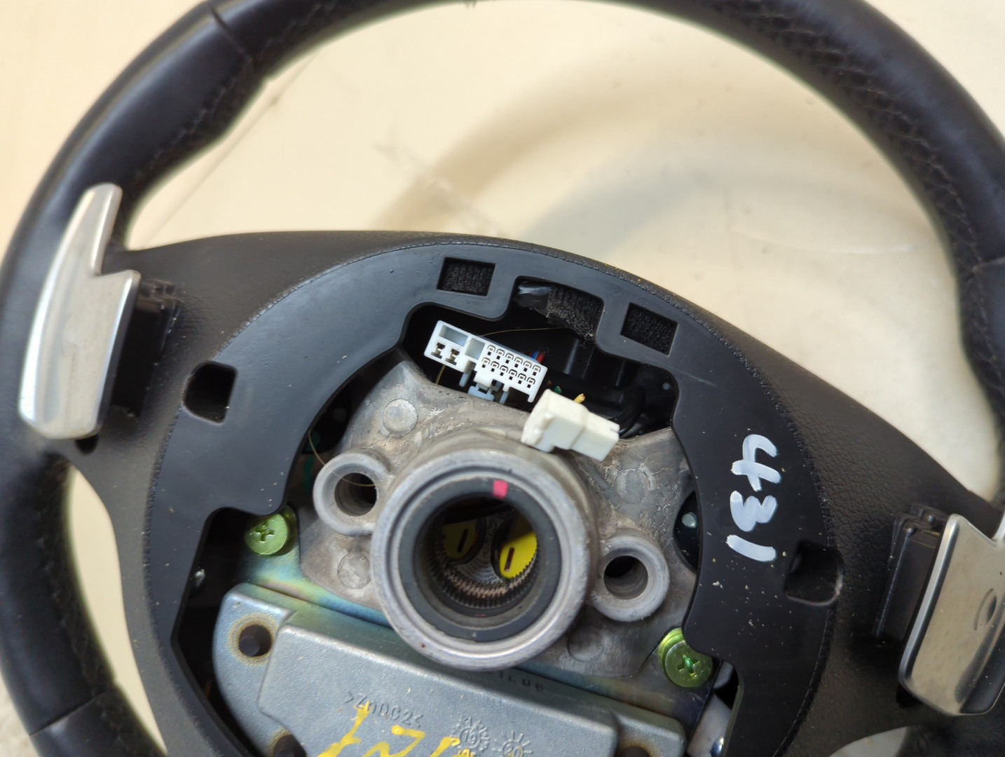 Рулевое колесо (руль)