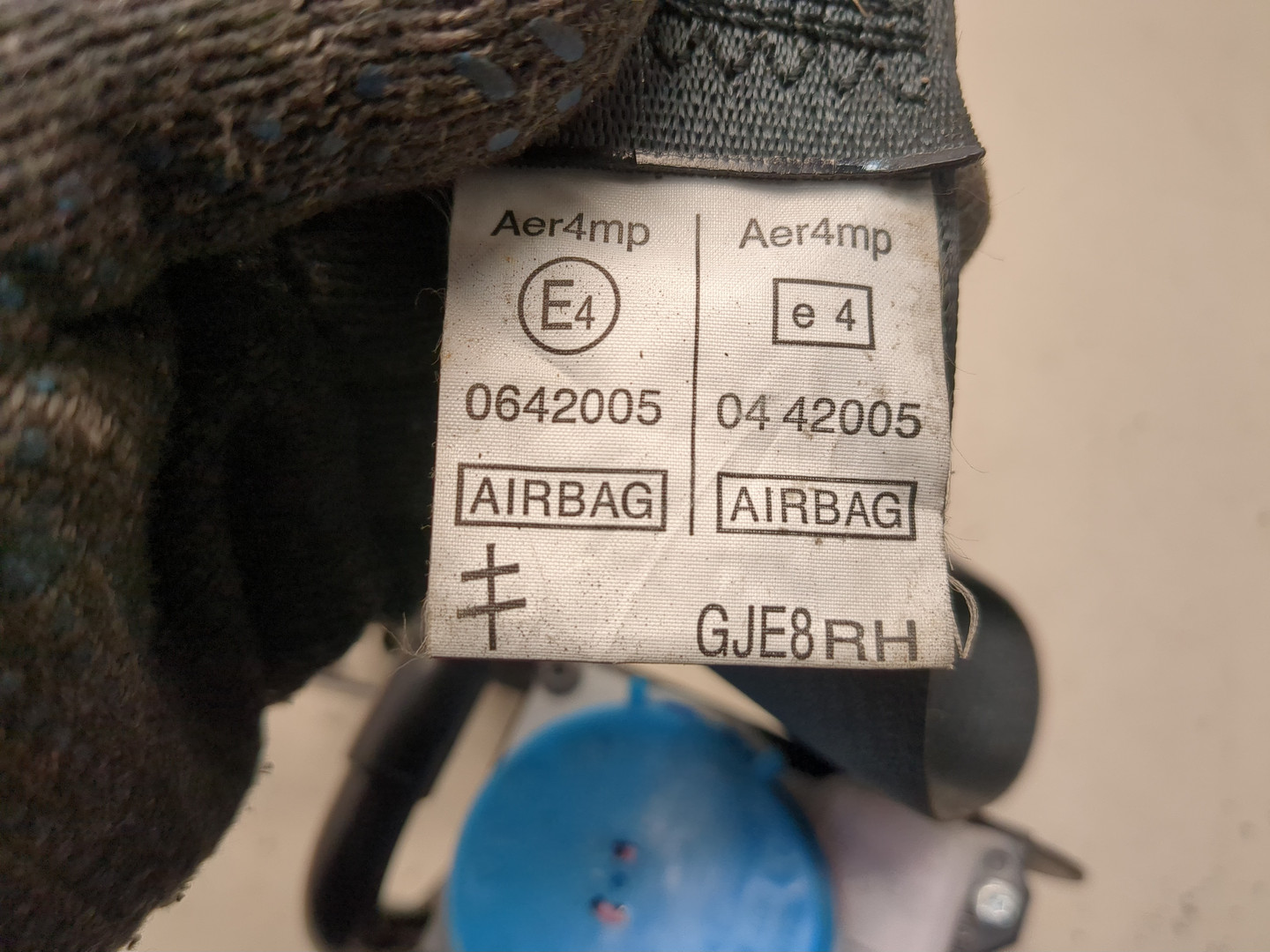 Ремень безопасности