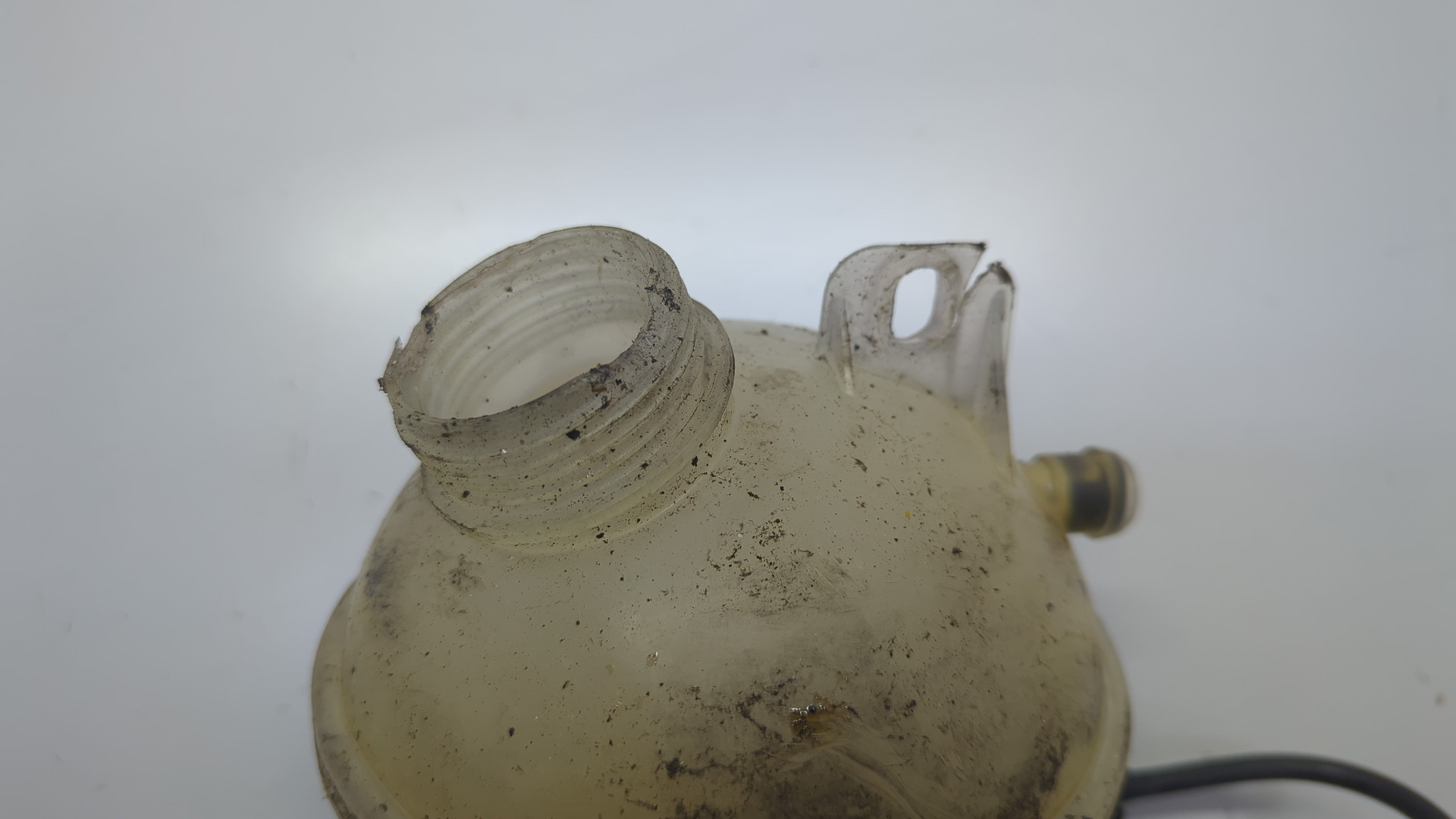 Бачок расширительный