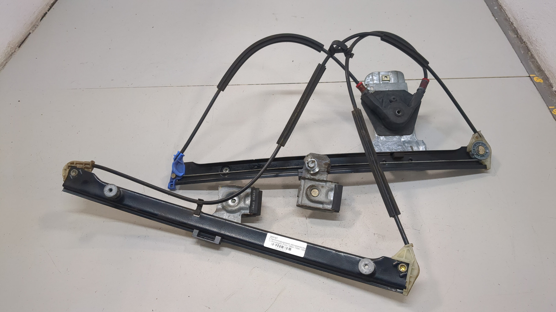 Стеклоподъемник механ. передний правый