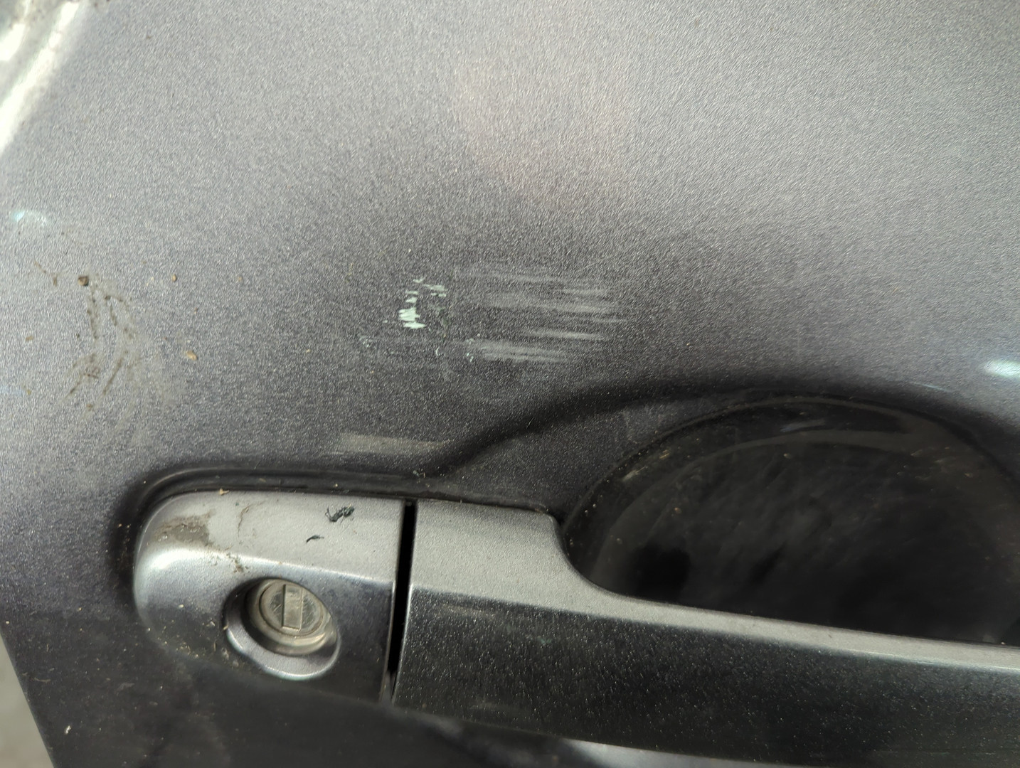 Дверь передняя правая