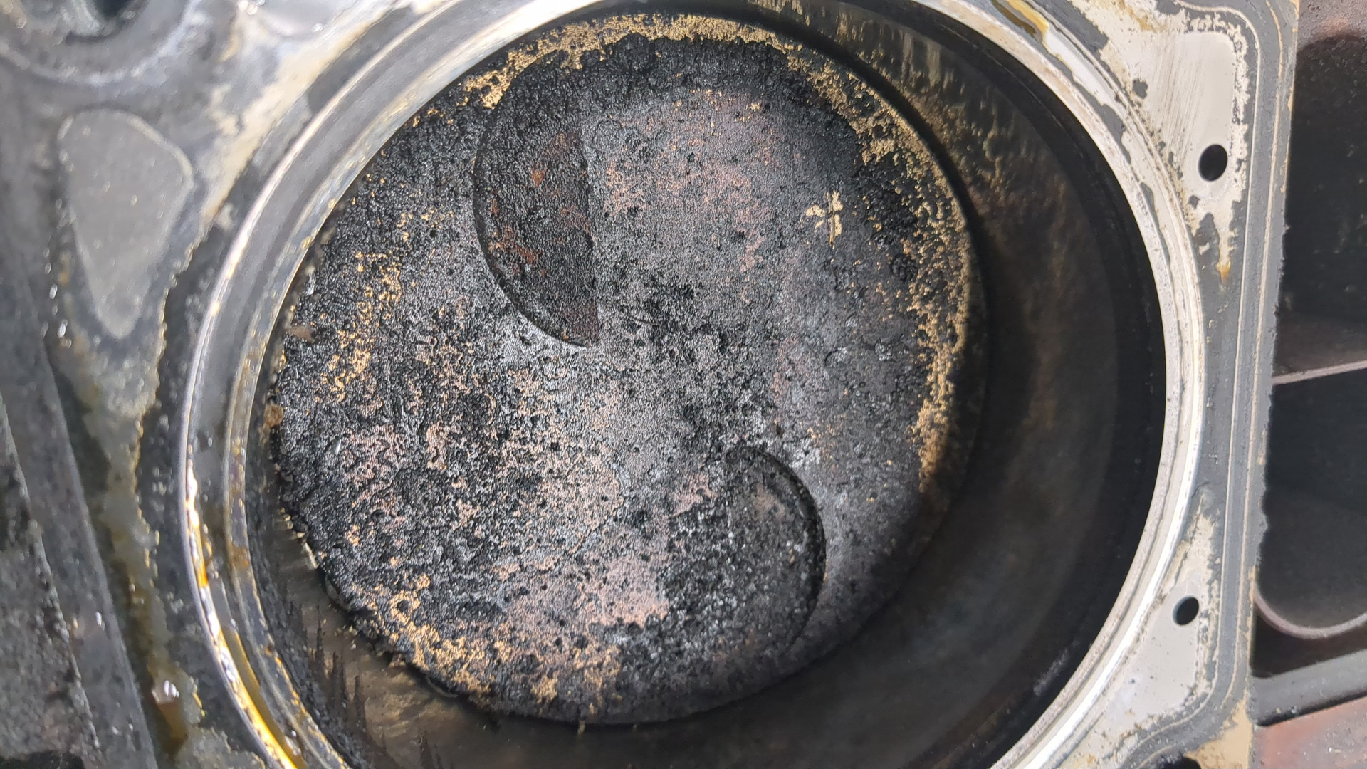 Блок двигателя