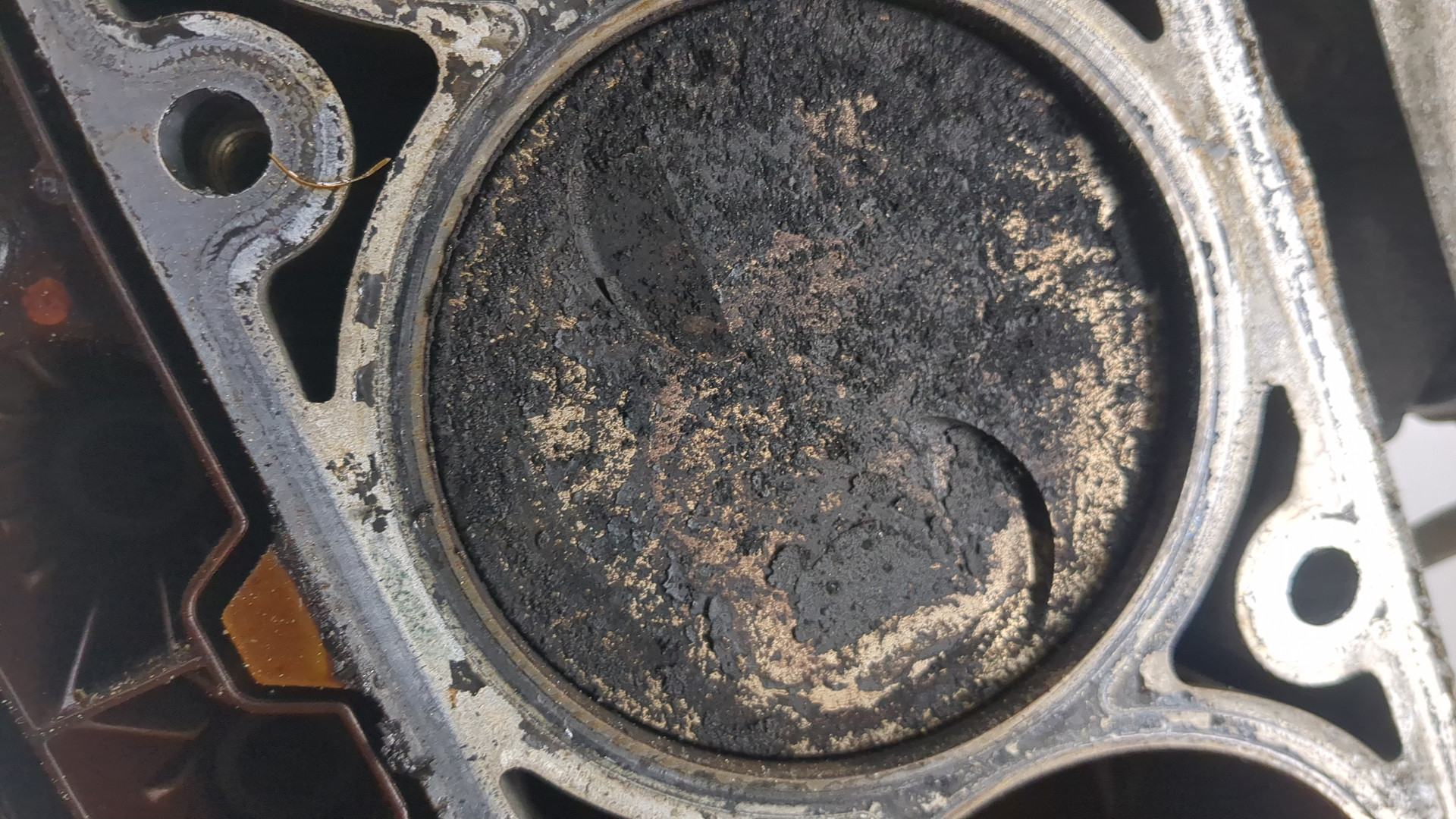 Блок двигателя