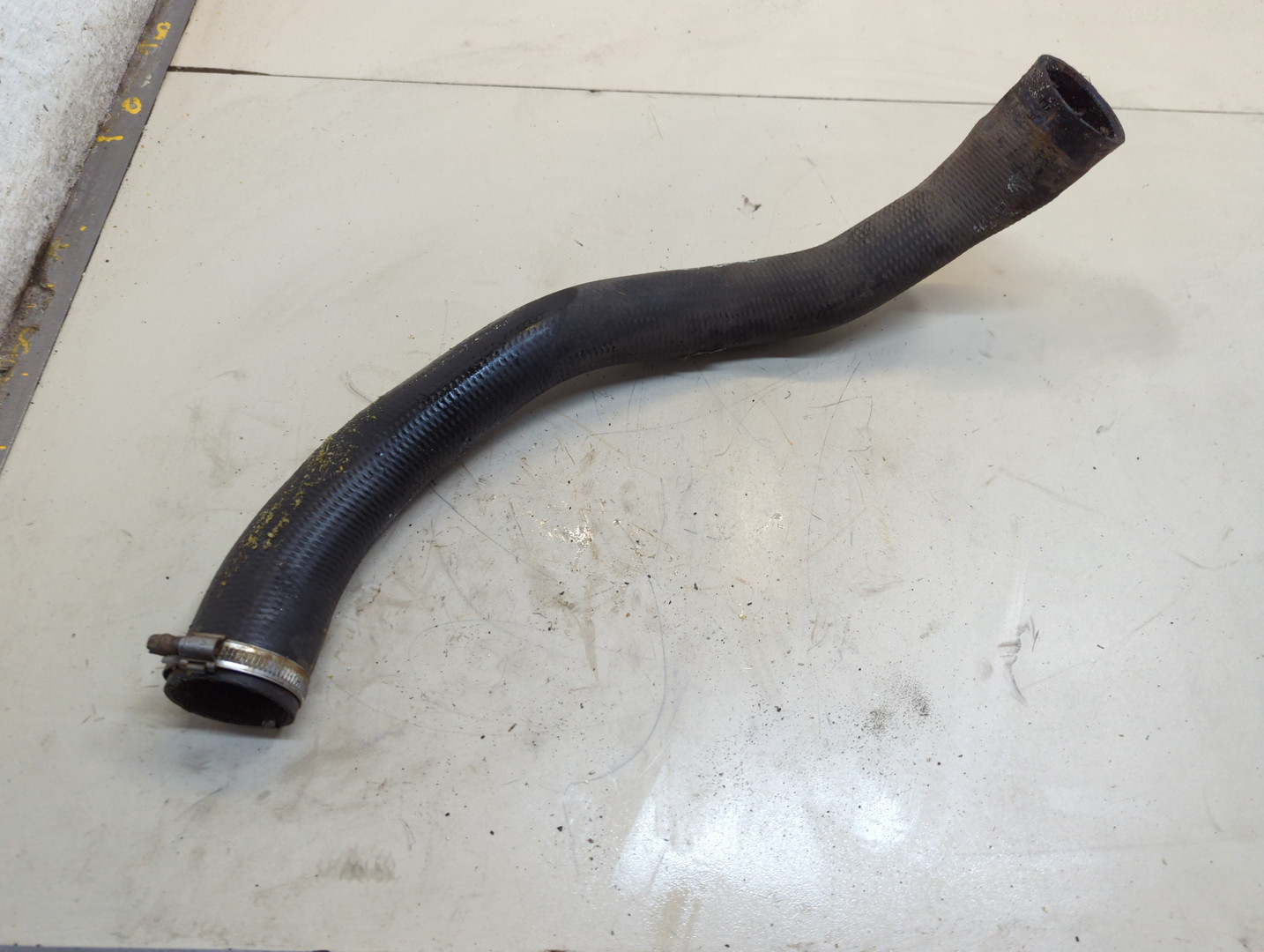 Шланг системы охлаждения
