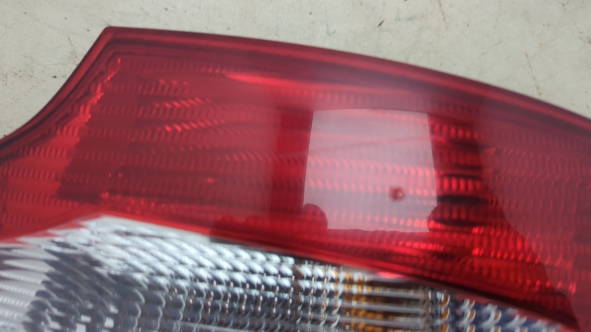 Фонарь задний правый