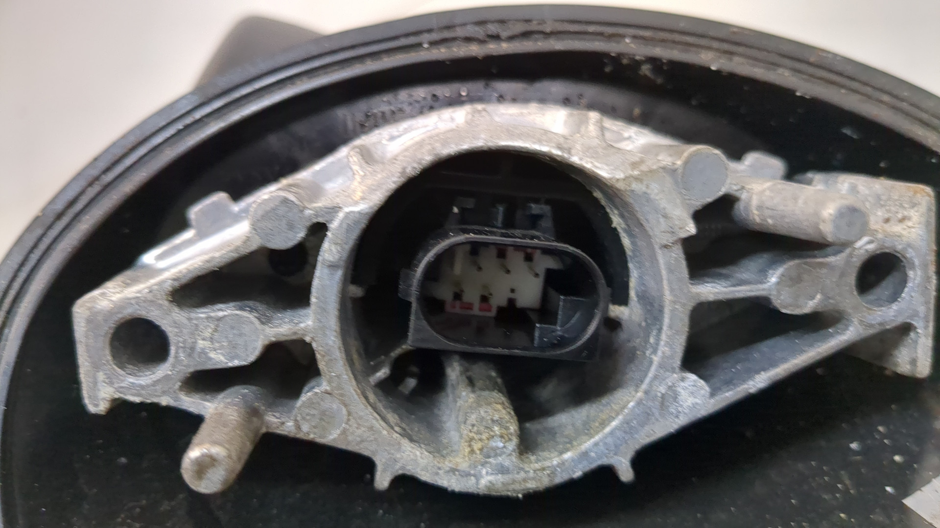 Зеркало левое электрическое