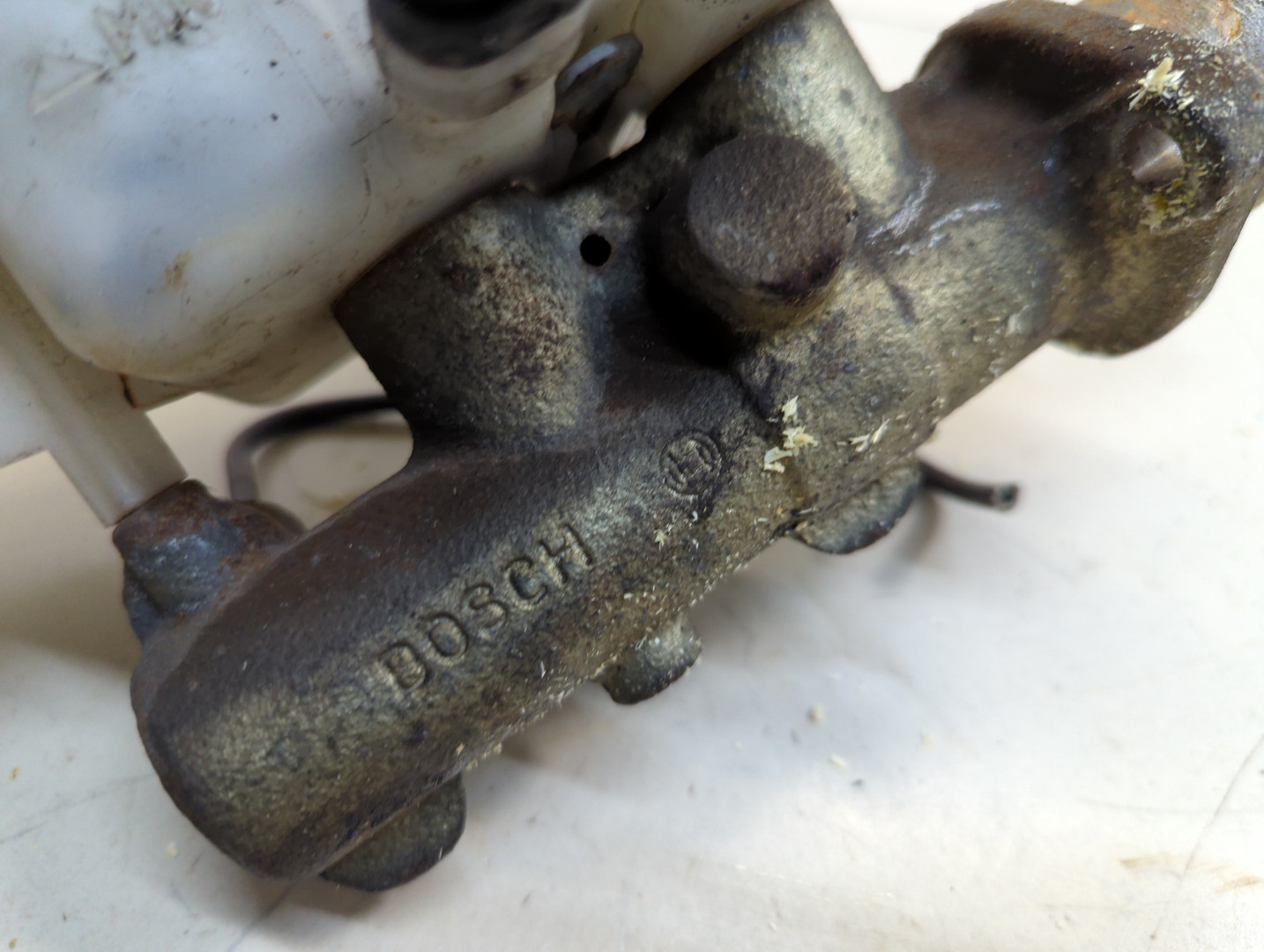 Цилиндр тормозной главный