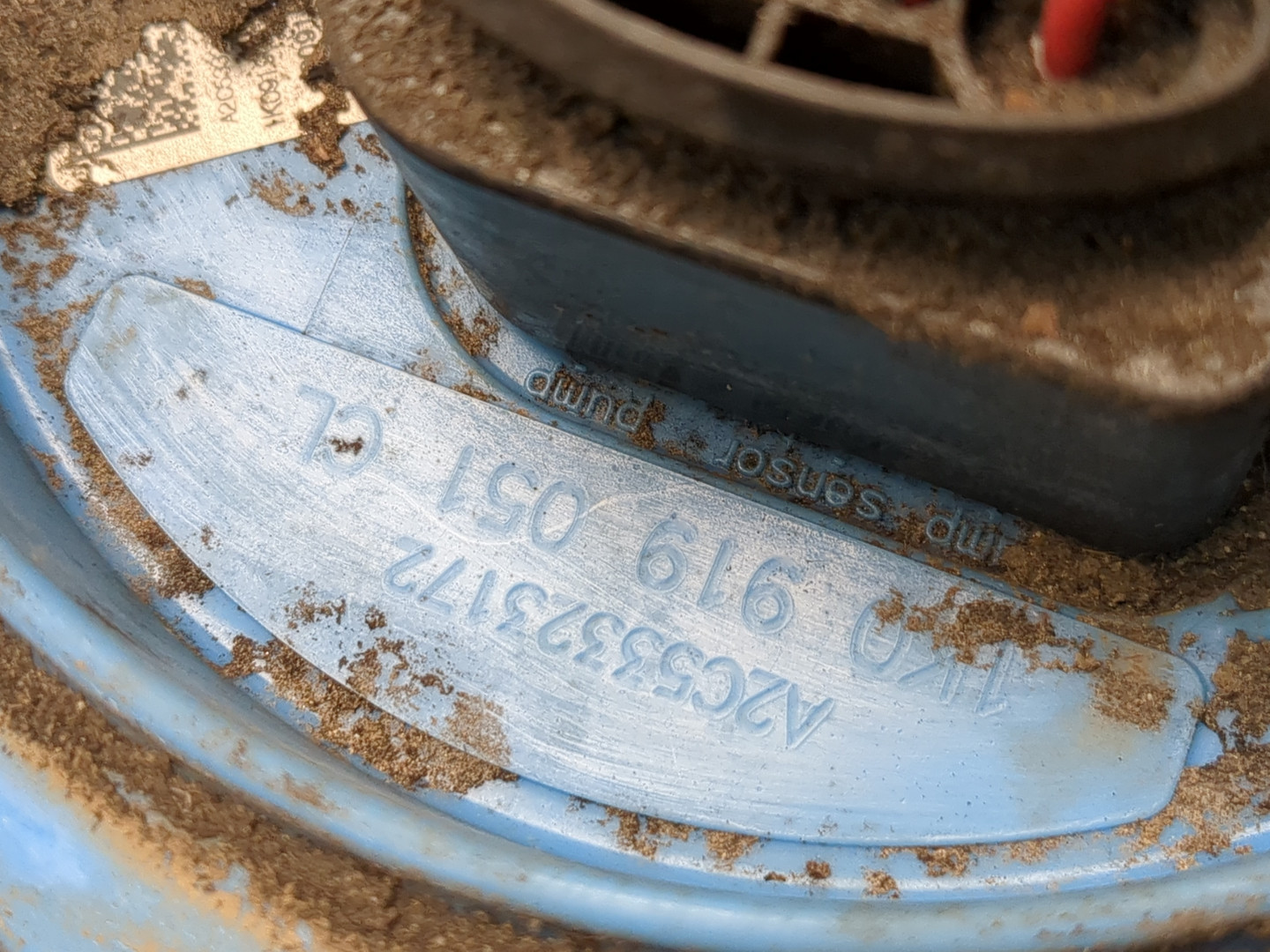 Насос топливный электрический