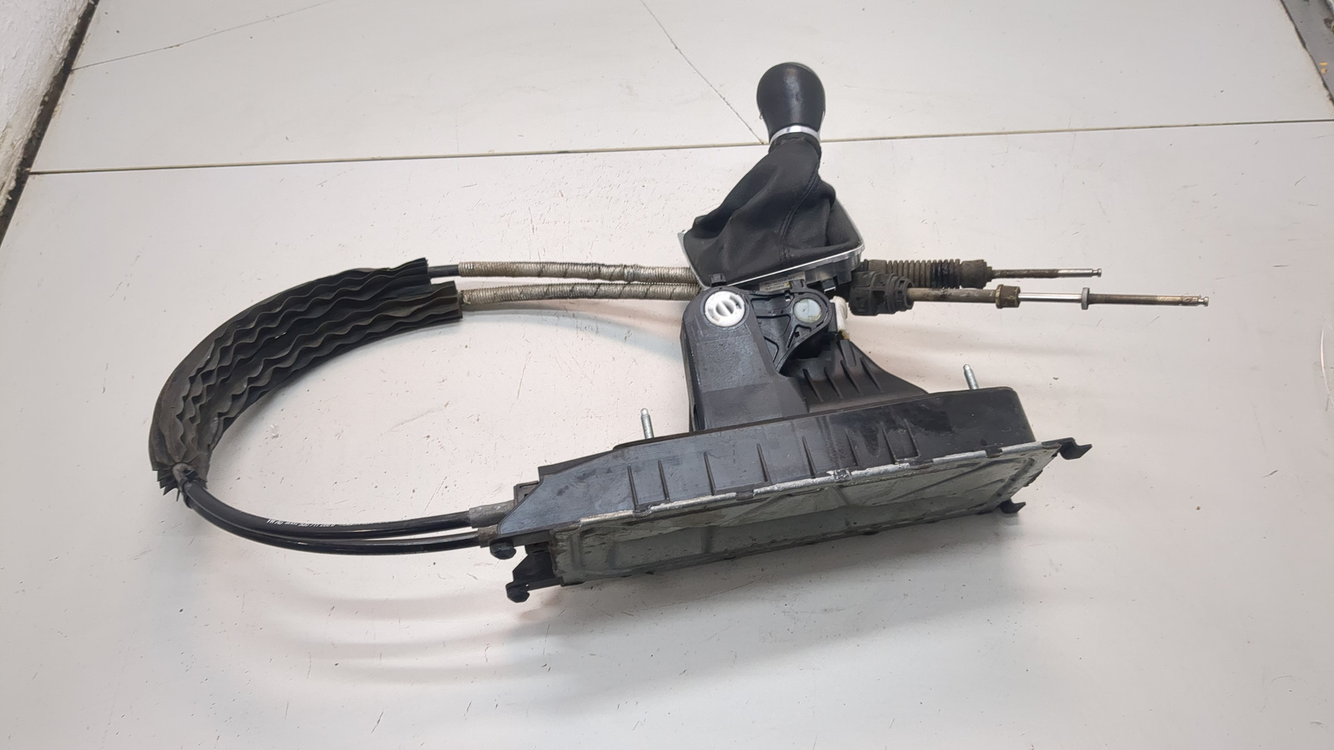 Кулиса МКПП / АКПП